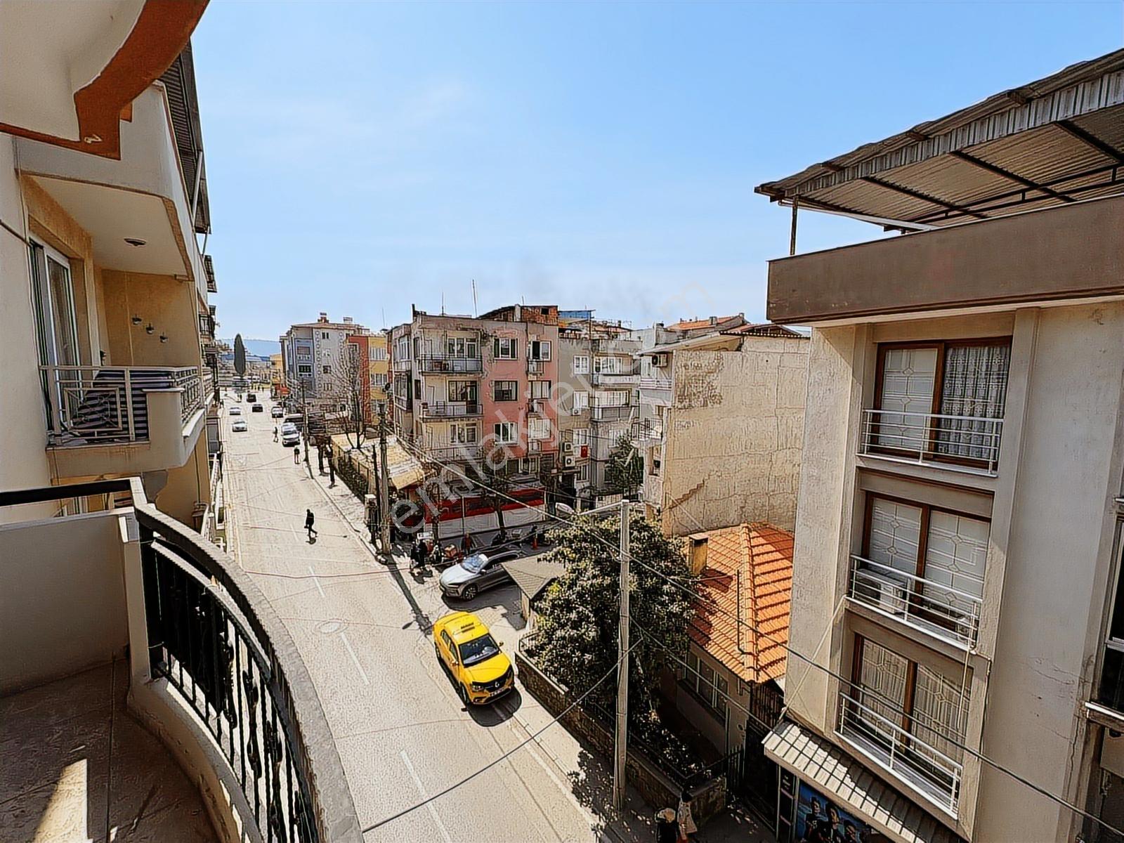 Hasanağa Bahçesi&üniversiteye Yürüme Mesafesi | 3+1 Fırsat Daire - Görsel 32