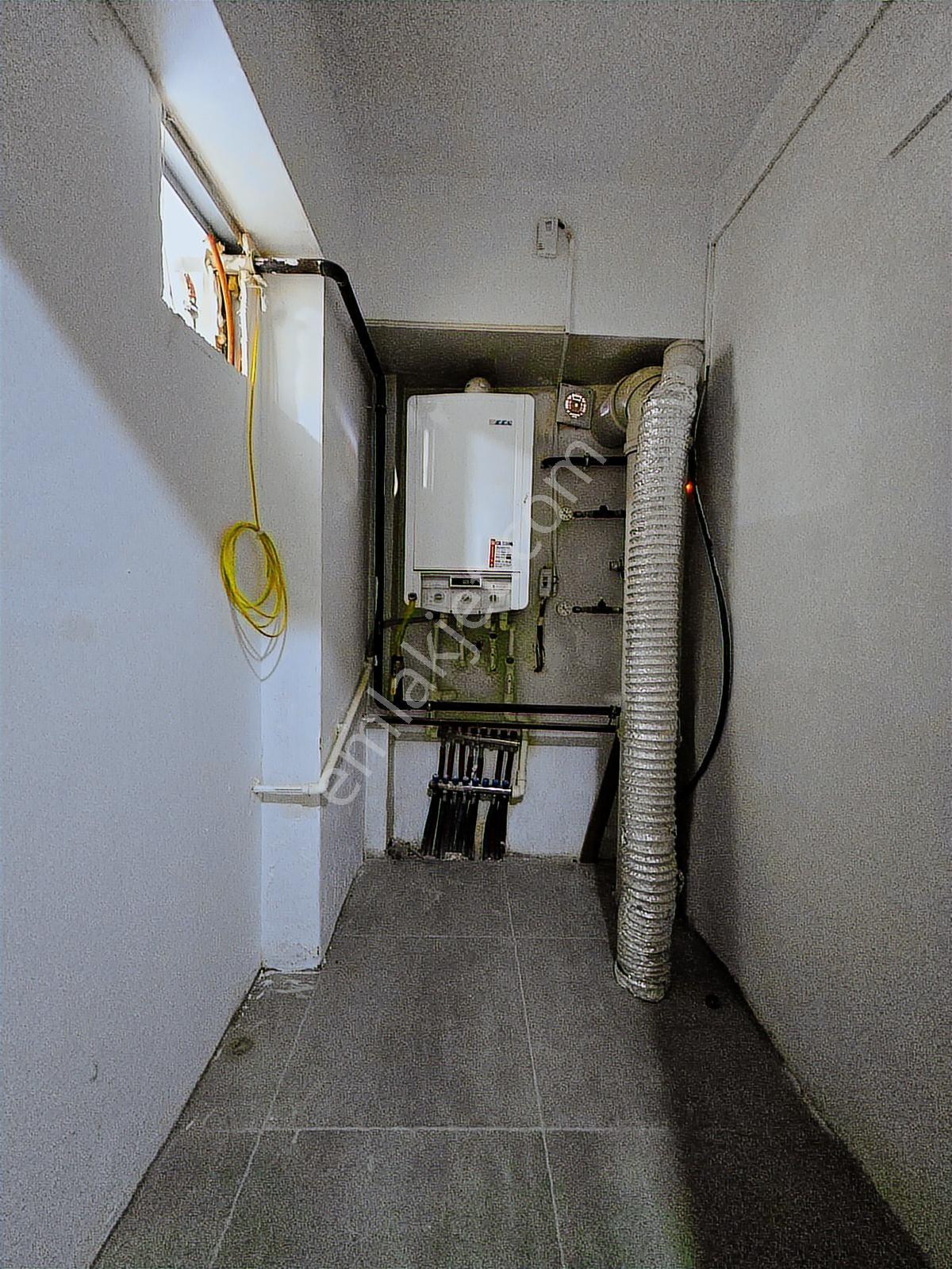 »garanti Emlak'tan Şehir Merkezinde, 300 M² Emsalsiz Bir Dükkan« - Görsel 19