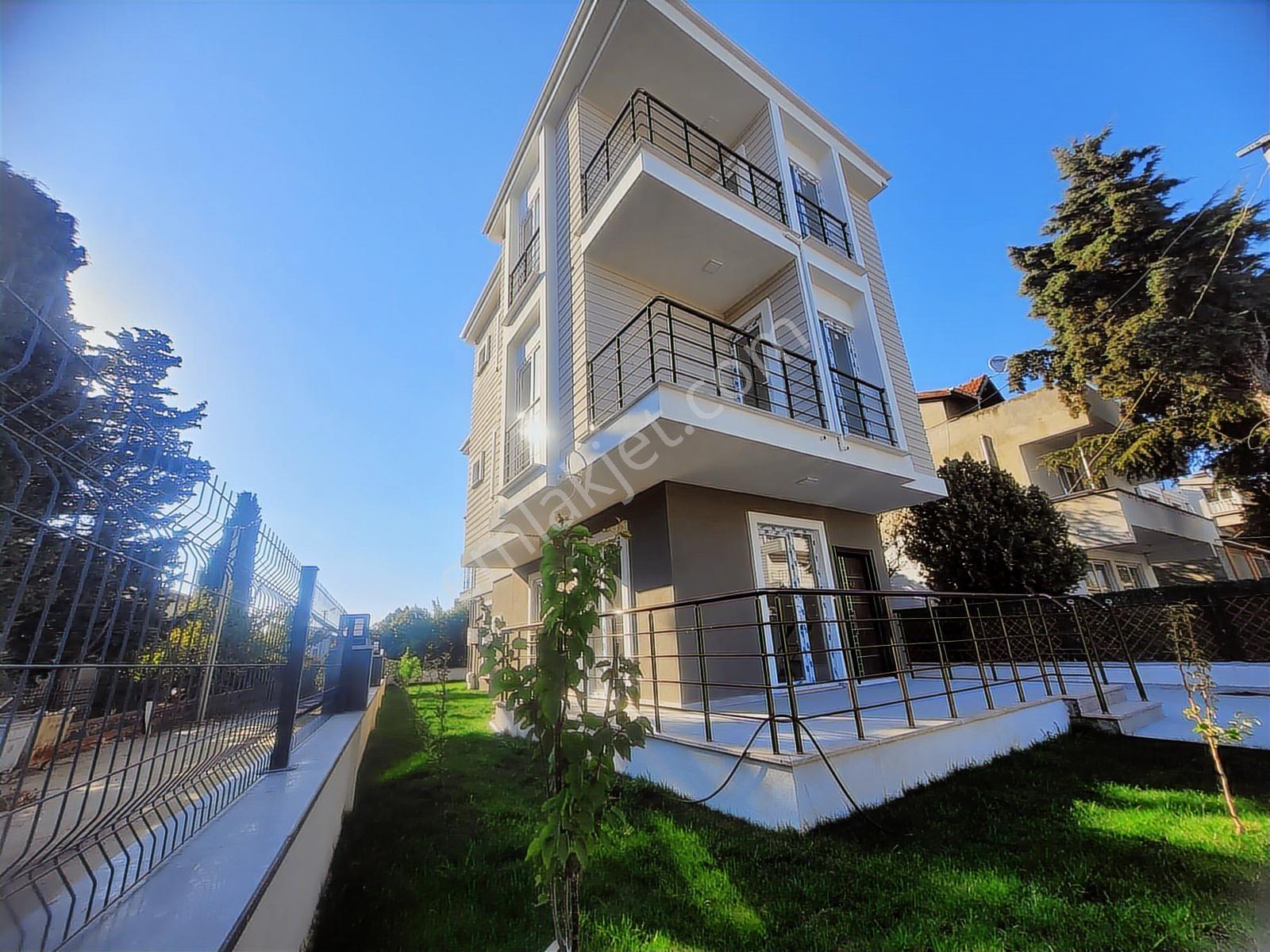 Deniz Tarafında Takasa Uygun 283 M2 6+1 Müstakil Yazlık Villa - Görsel 32