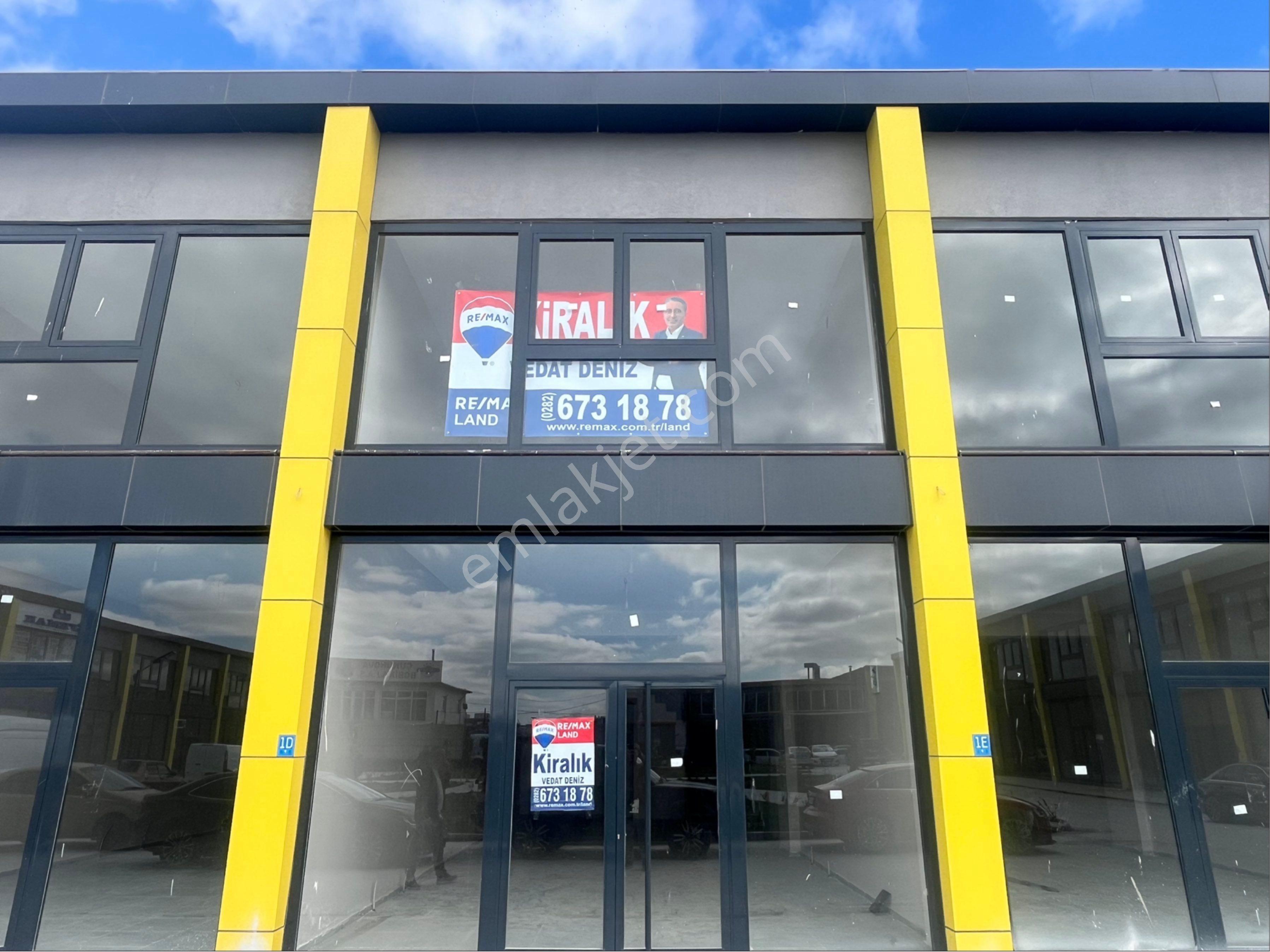 Remax Lad’den Merkezi Konum İş Merkezinde Kiralık Mağaza - Görsel 10
