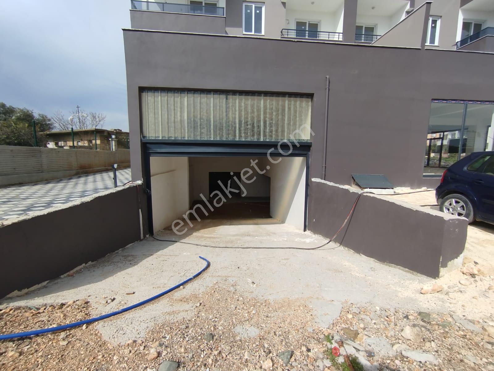 Erdemli Merkezde Sıfır 1+1 Havuzlu Site Dairesi - Görsel 20