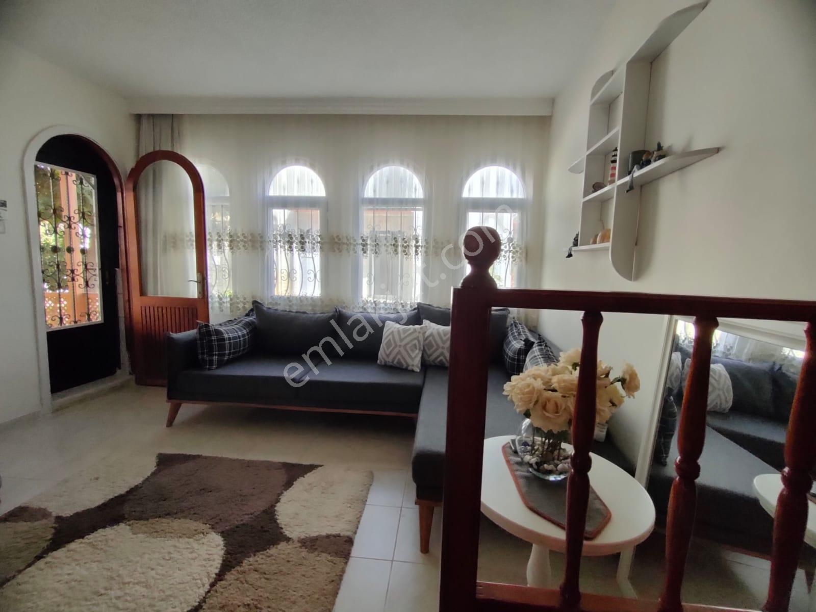 **nova**çeşmeli Mah. Sahil 1.cad. Denize Sıfır 2+1 Kiralık Vılla - Görsel 19