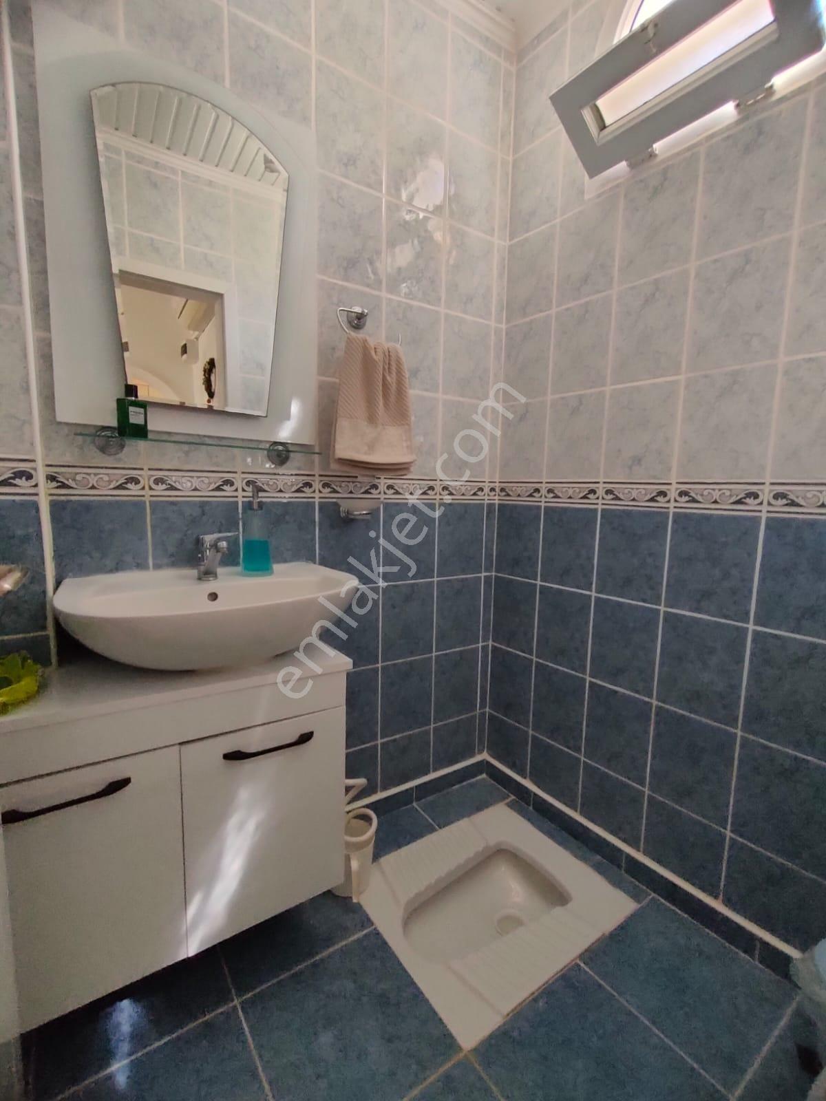 **nova**çeşmeli Mah. Sahil 1.cad. Denize Sıfır 2+1 Kiralık Vılla - Görsel 24