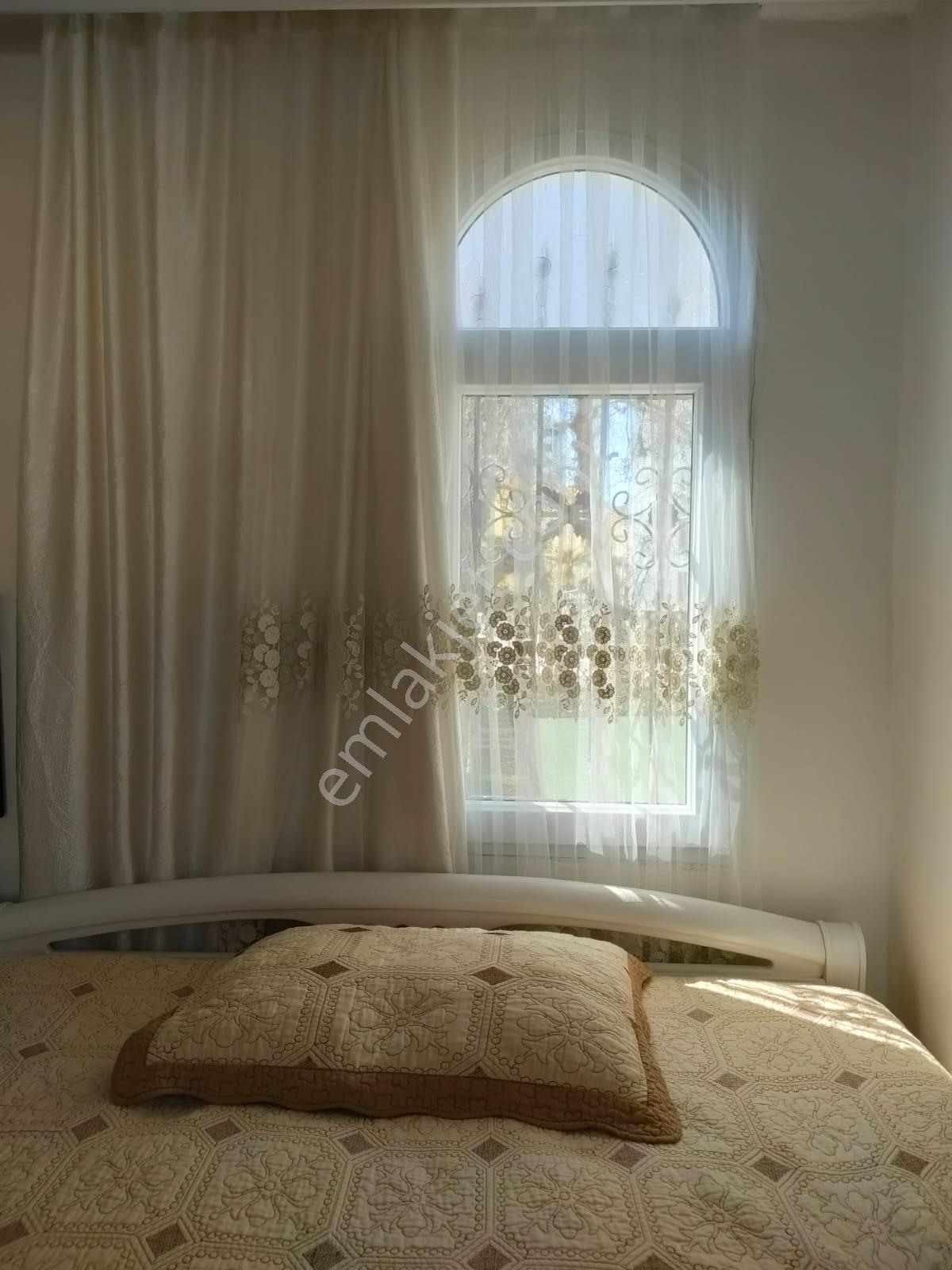 **nova**çeşmeli Mah. Sahil 1.cad. Denize Sıfır 2+1 Kiralık Vılla - Görsel 32