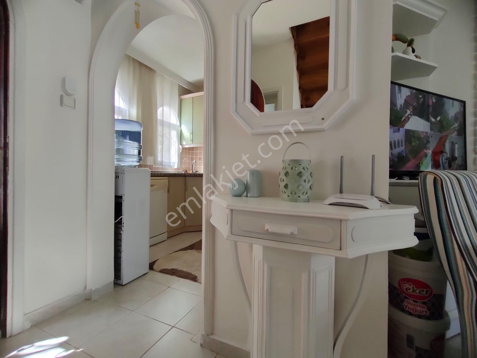 **nova**çeşmeli Mah. Sahil 1.cad. Denize Sıfır 2+1 Kiralık Vılla - Görsel 31