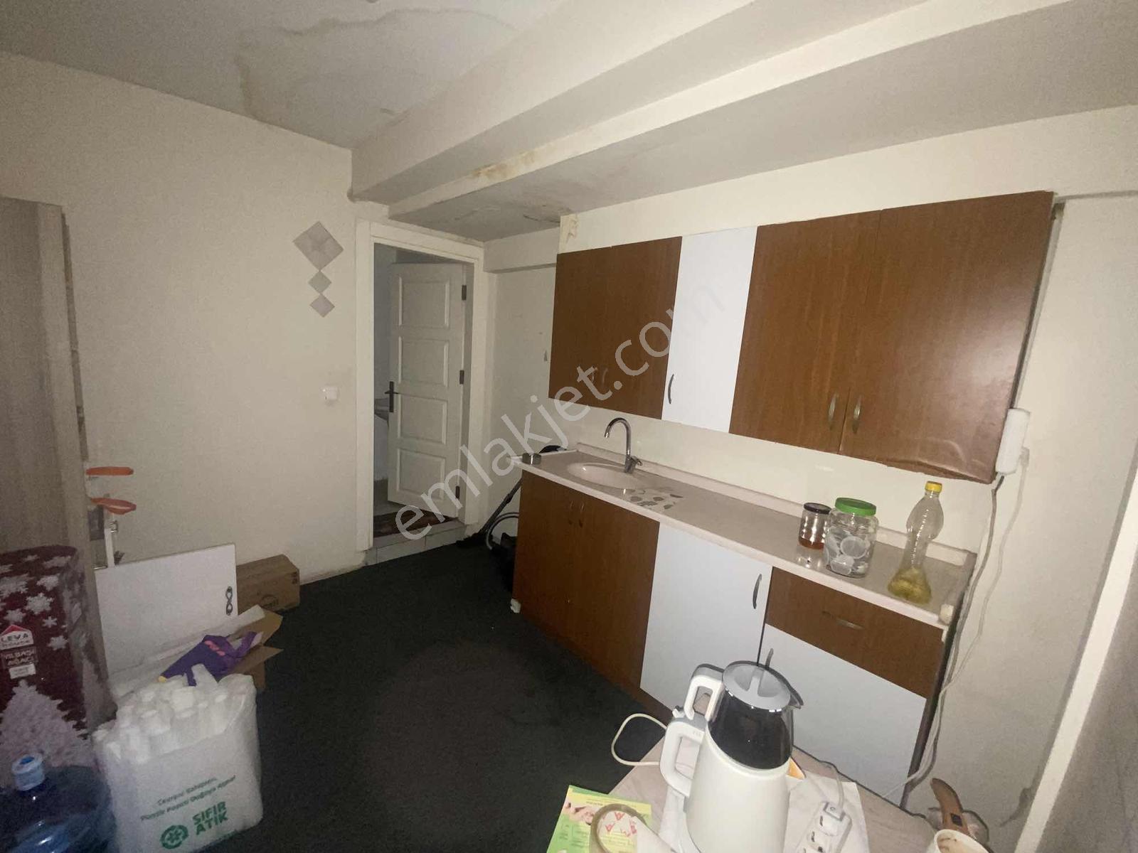 Tepe Gayrimenkulden Sarkiye Mah Kiralik Ofis Buro - Görsel 7