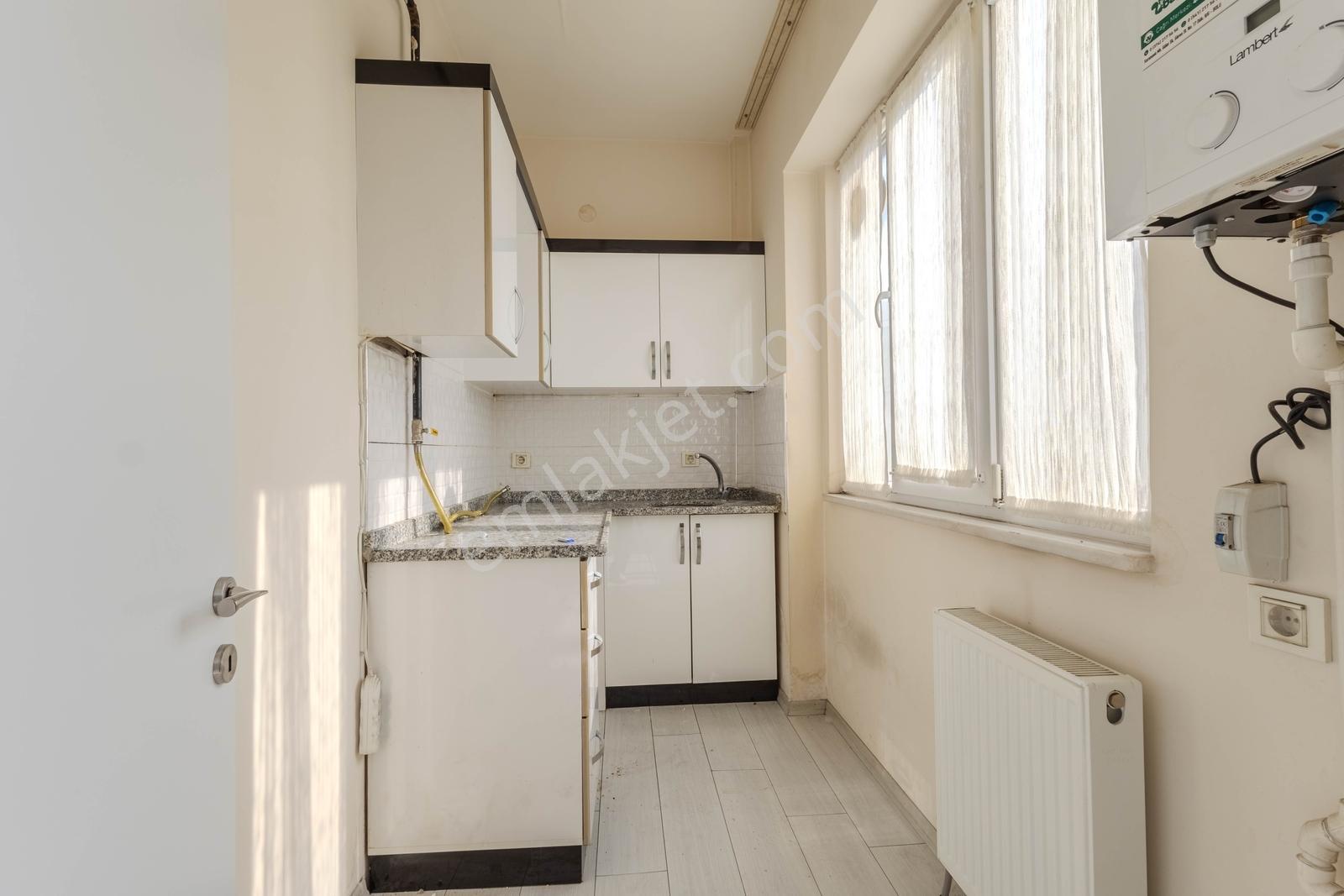 Bolu Merkez'de Adliye Karşısında Geniş 2+1 Kiralık Ofis - Görsel 7