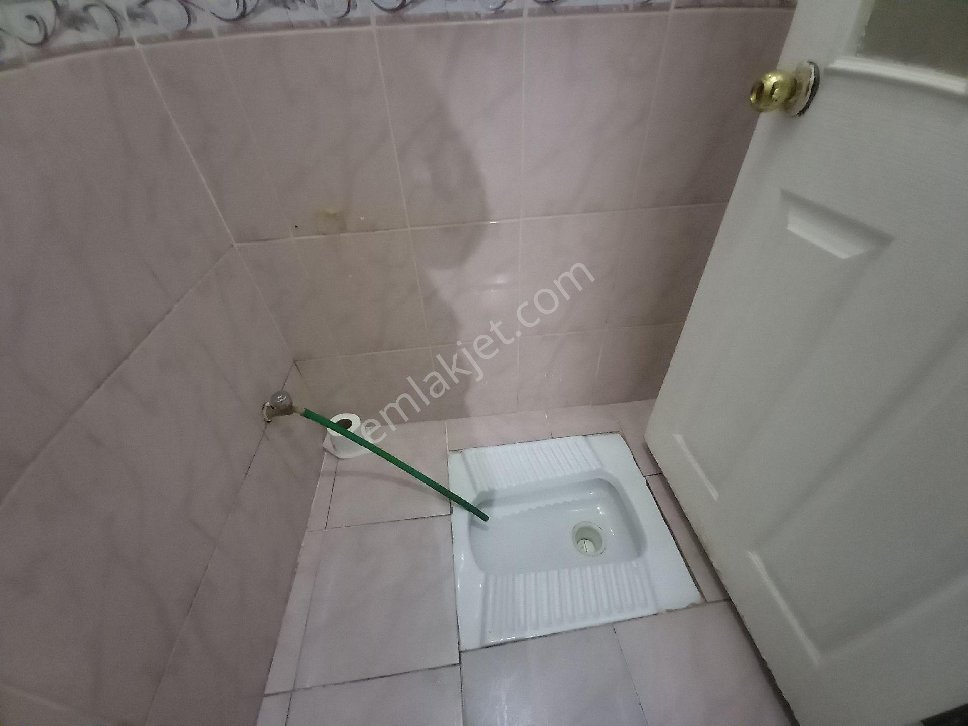 Bahçelievler Yenibosna Zafer Mah Satılık Bahçe Katı Daire 2+1 - Görsel 32
