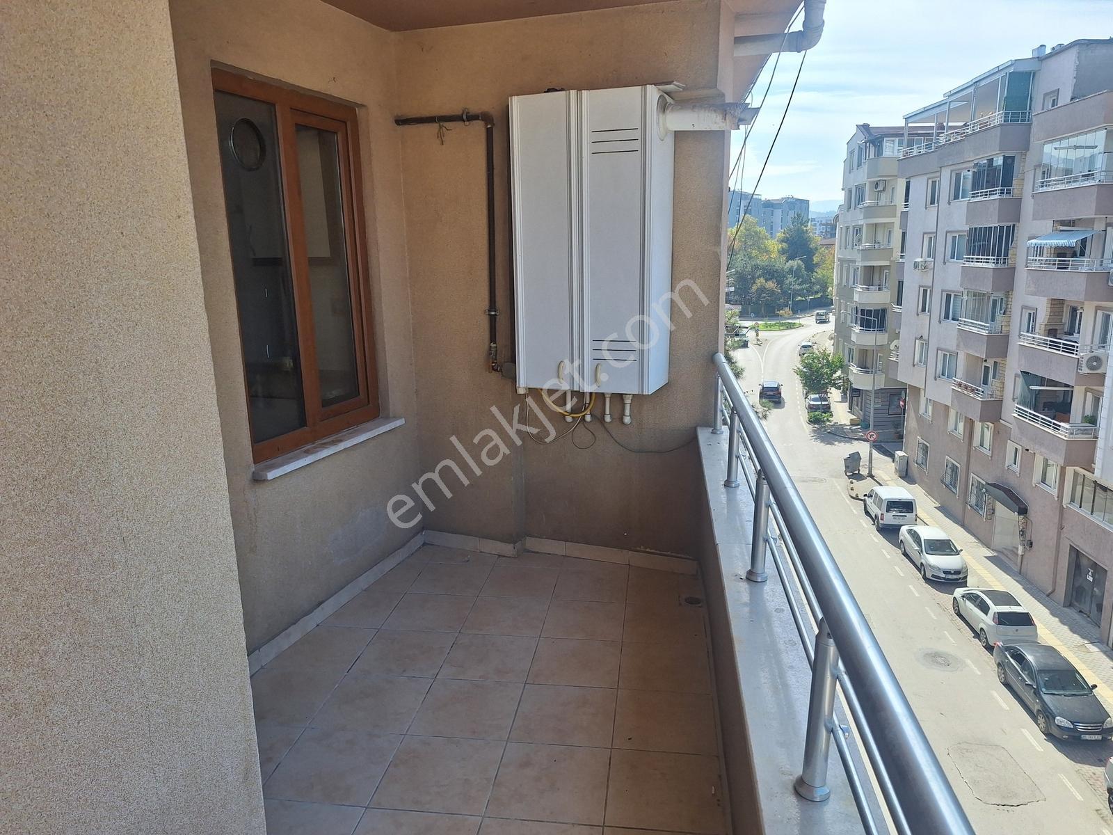 Esen'den Pazara Ve Belediye'ye 1 Dk Mesafede Kiralık Daire - Görsel 18