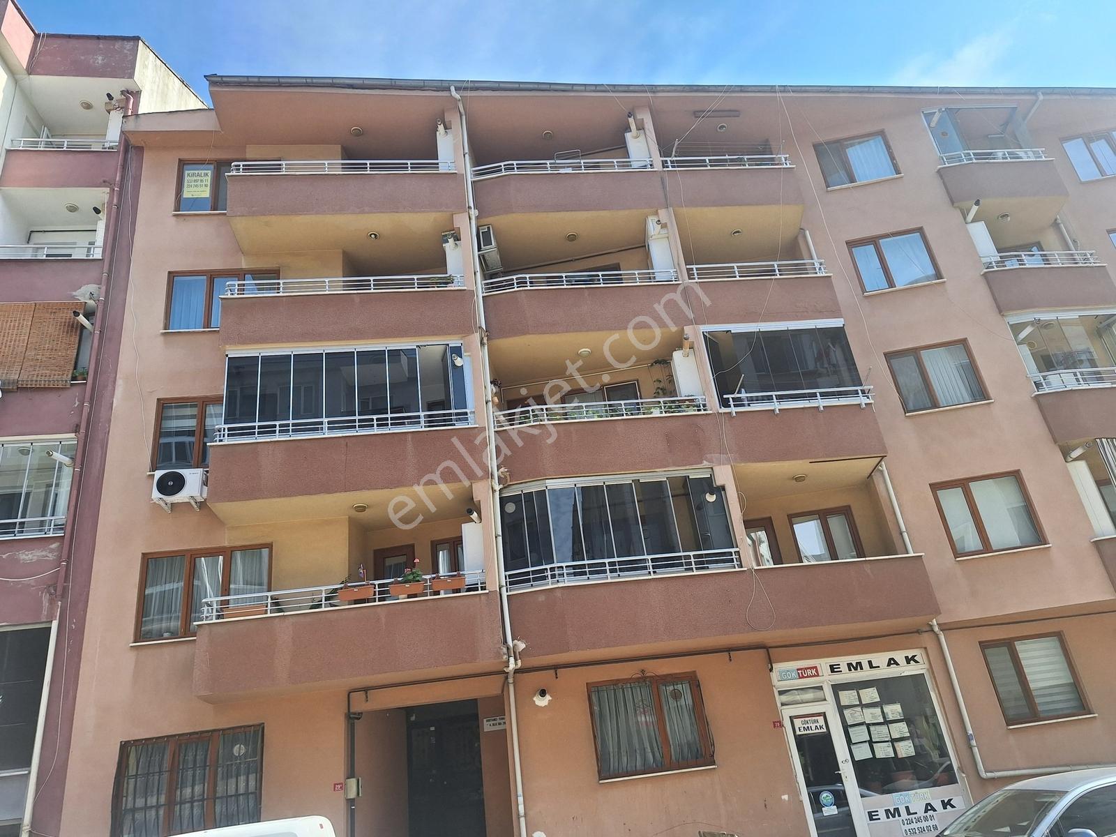 Esen'den Pazara Ve Belediye'ye 1 Dk Mesafede Kiralık Daire