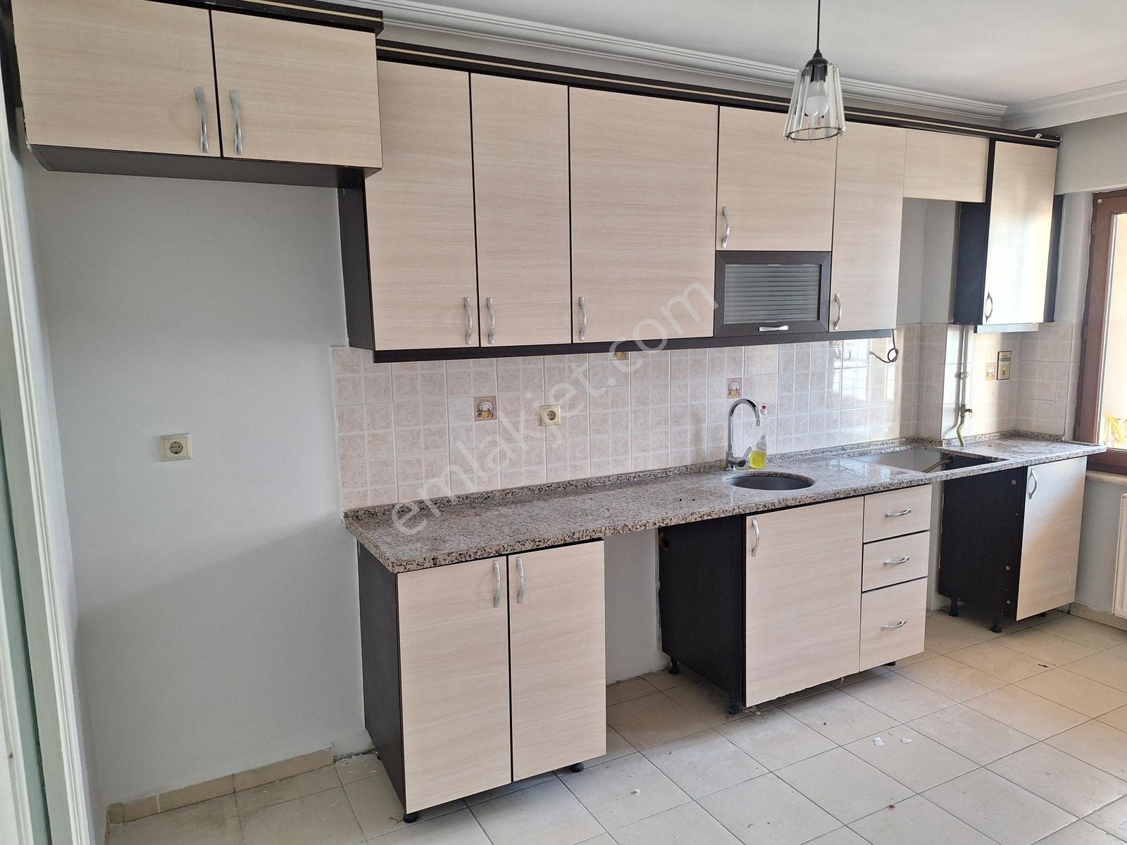 Esen'den Pazara Ve Belediye'ye 1 Dk Mesafede Kiralık Daire - Görsel 27