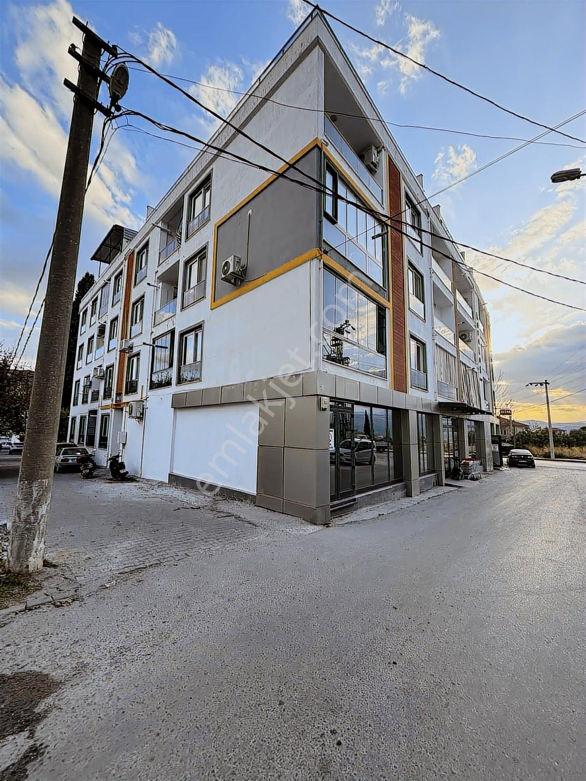 Satılık Dükkan 95m2 Köşe Başı Yatağan Muğla - Görsel 7