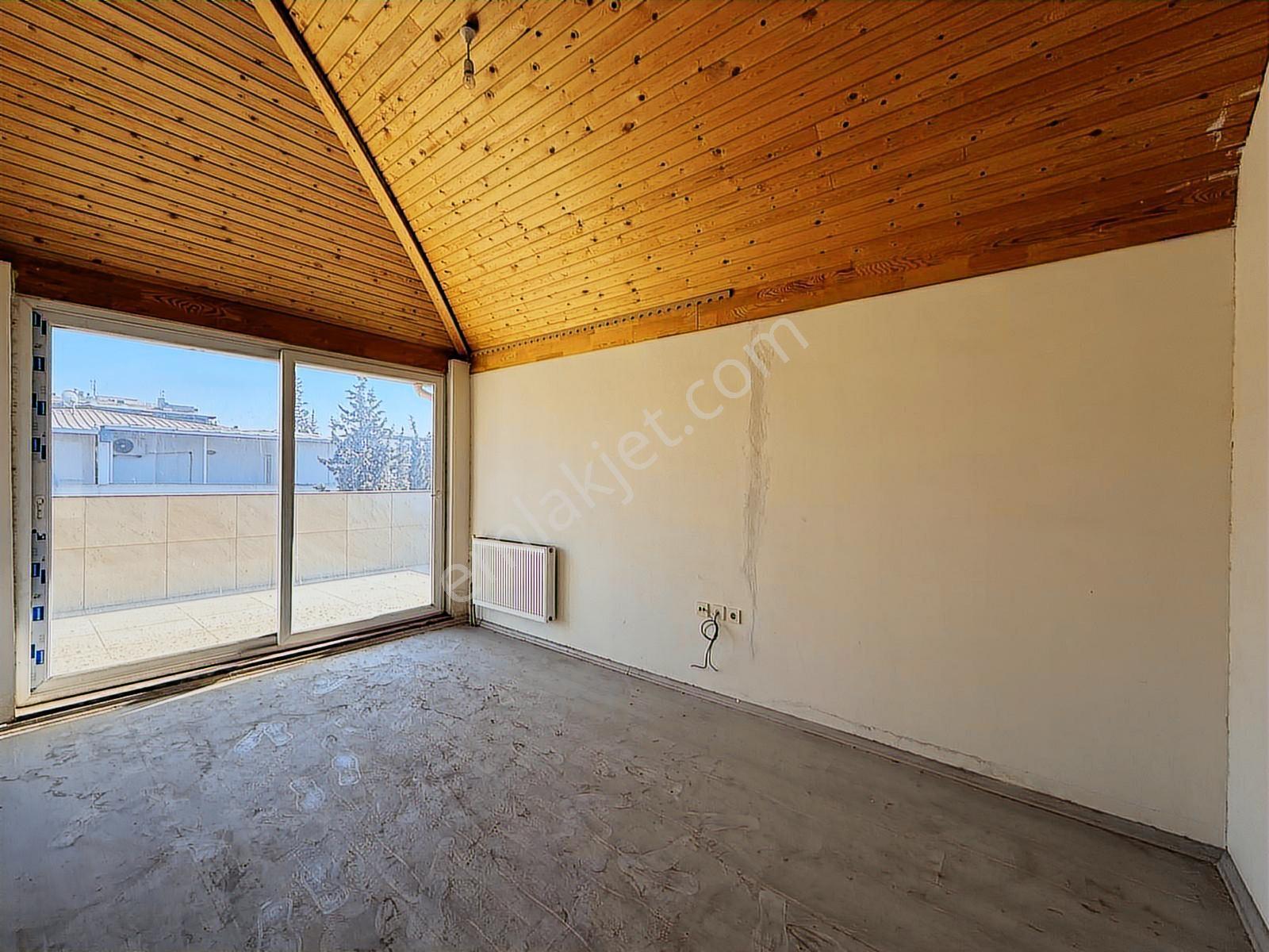 Şehir Merkezinde Kiralık Dublex 5+1 Daire - Görsel 20