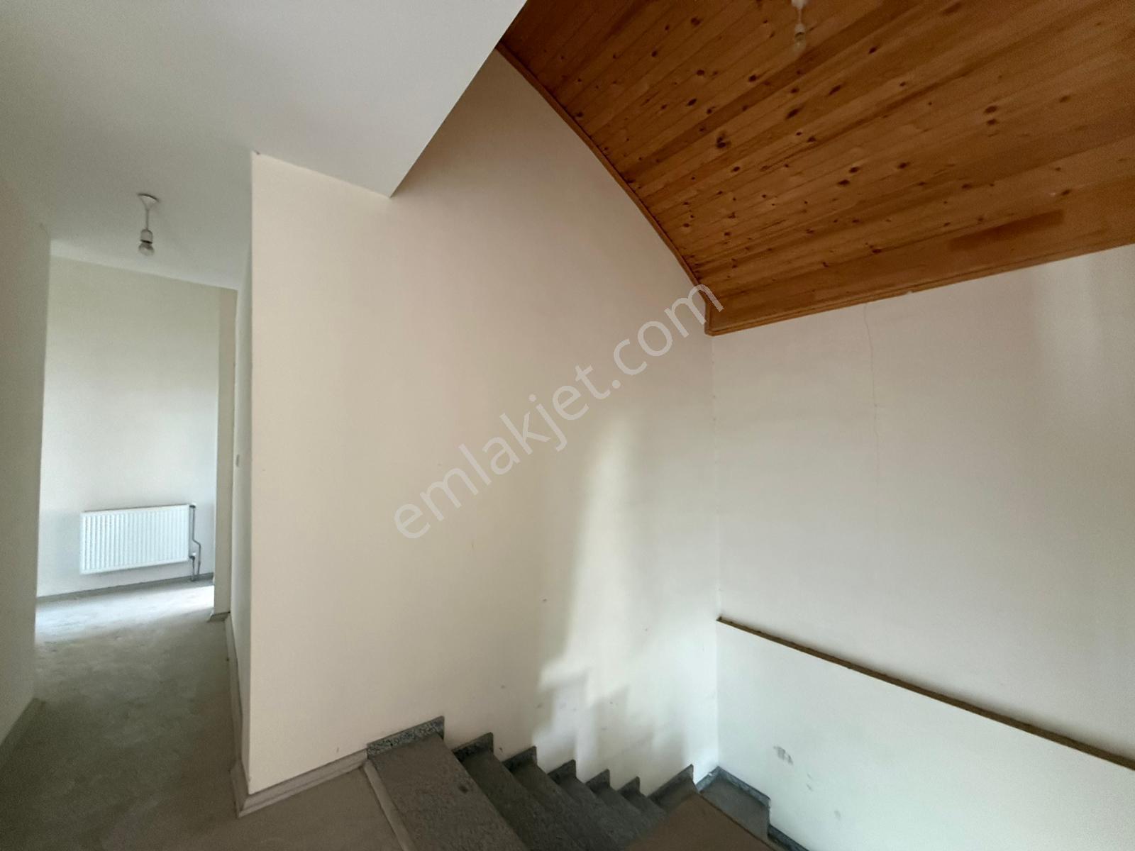 Şehir Merkezinde Kiralık Dublex 5+1 Daire - Görsel 22