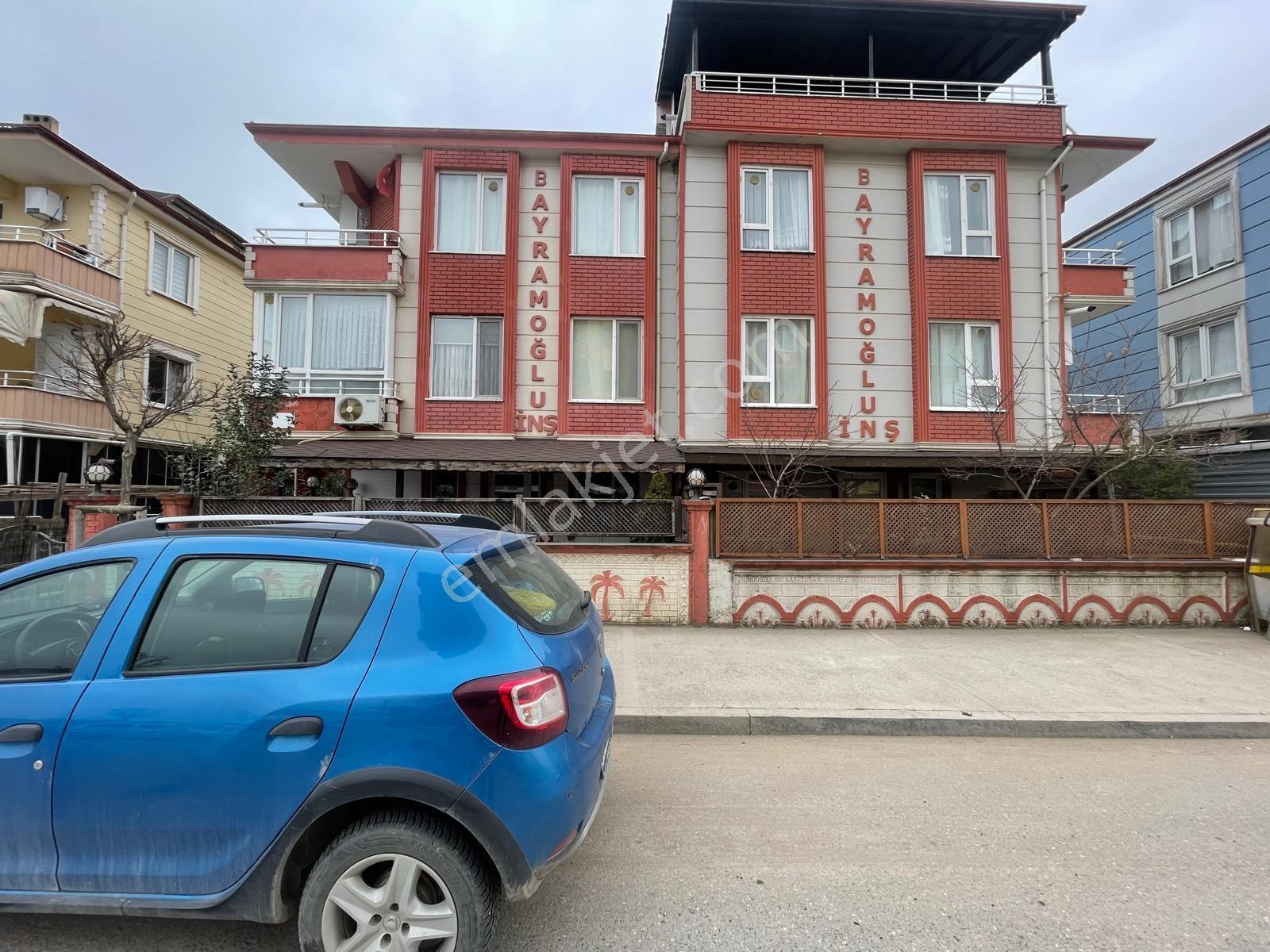 Karasu Yalı Mah Çağdaş Bölgesinde Mutfak Ayrı 2+1 Daire
