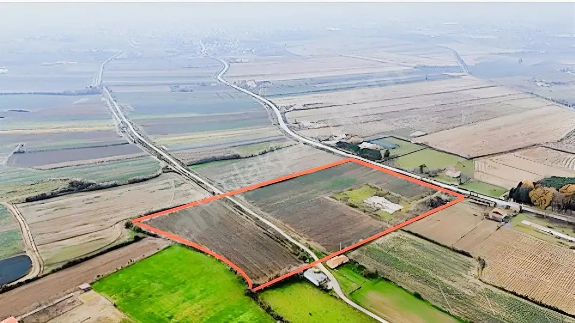 Bafra Vıp Gayrımenkul'den Balıklar Mah. 38,082 M2 Satılık Tarla!