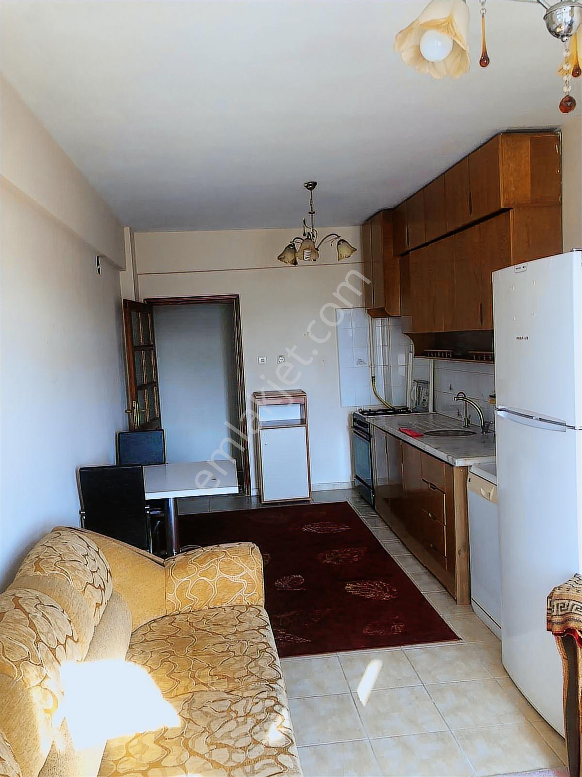 Bafra Vıp Gym'den Eski Meydan Da Eşyalı Satılık 3+1 Daire - Görsel 13