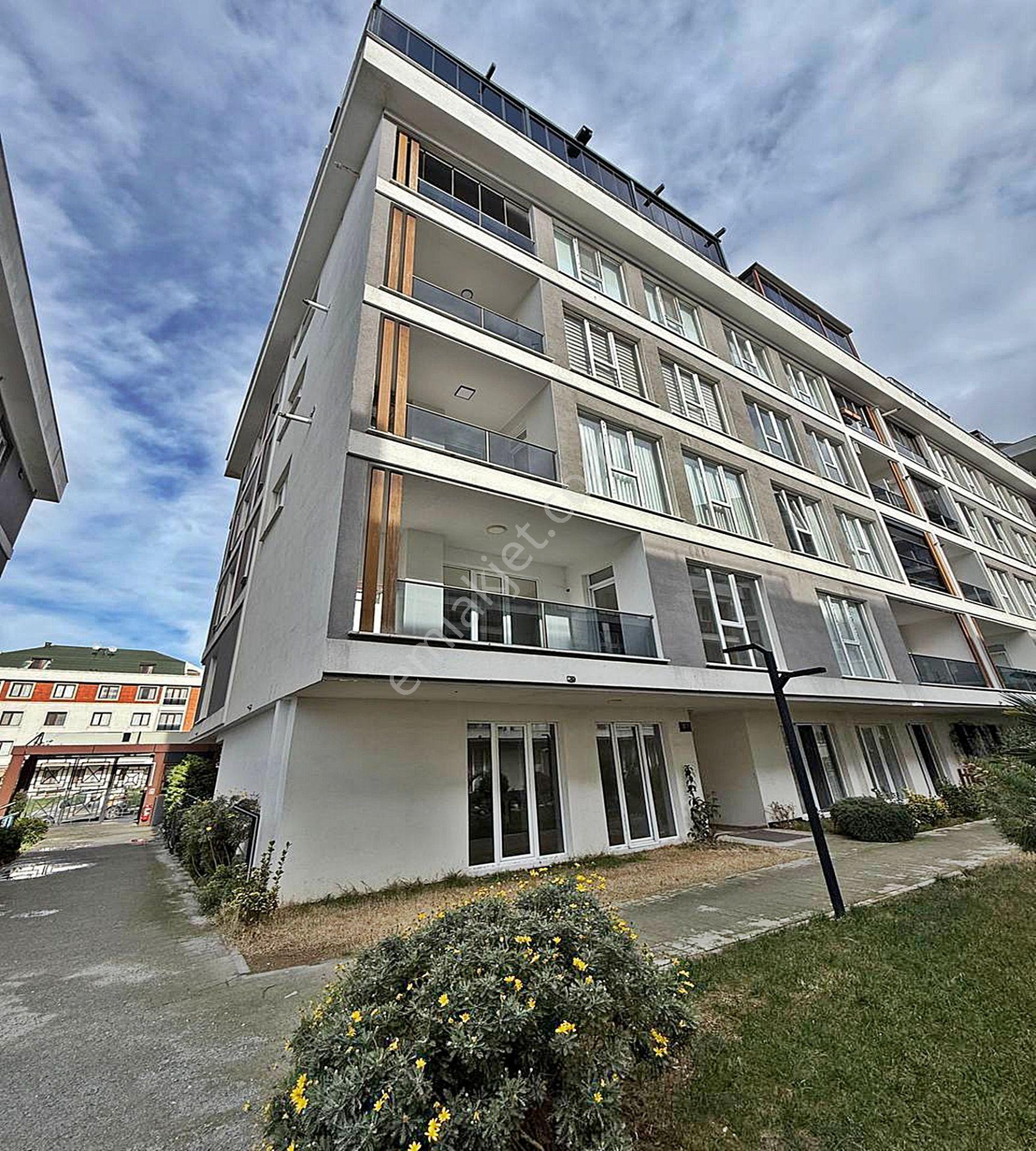 West Marina'ya Komşu Villa Tadında Bahçe Kullanımlı 4+2 Dubleks - Görsel 9