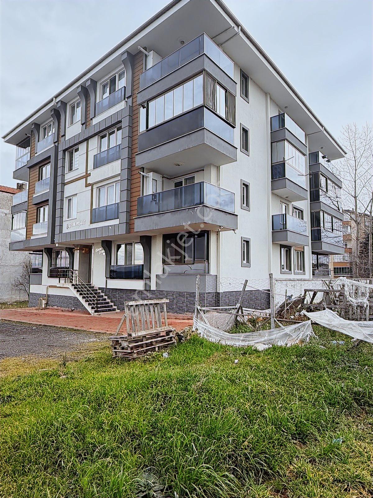 Bafra Vıp Gym.den Fevzi Çakmak Mah. Net 90m2 Satılık 2+1 Daire - Görsel 24