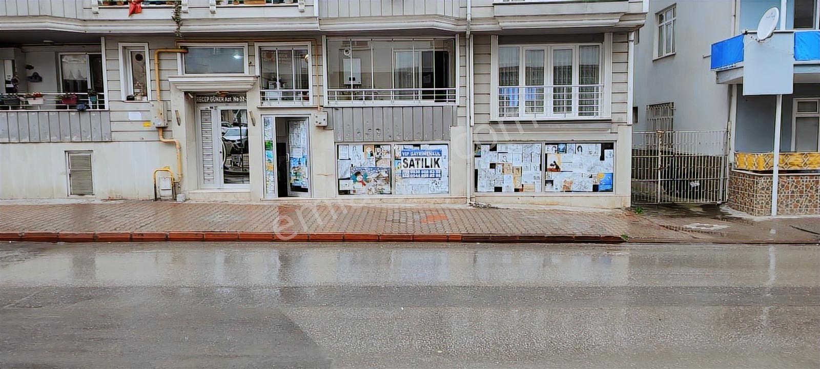 Bafra Vıp Gym.den İsmetpaşa Mah.ana Caddede 100m2 Satılık Dükkan - Görsel 6