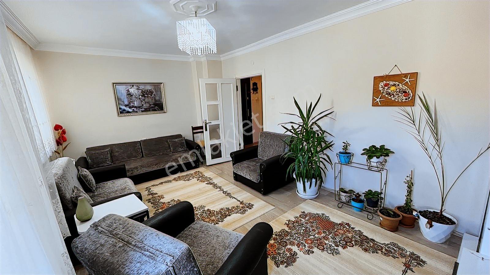 Bafra Vıp Gym.den Altınyaprak Mah. 2+1, 100m2 Satılık Daire - Görsel 4