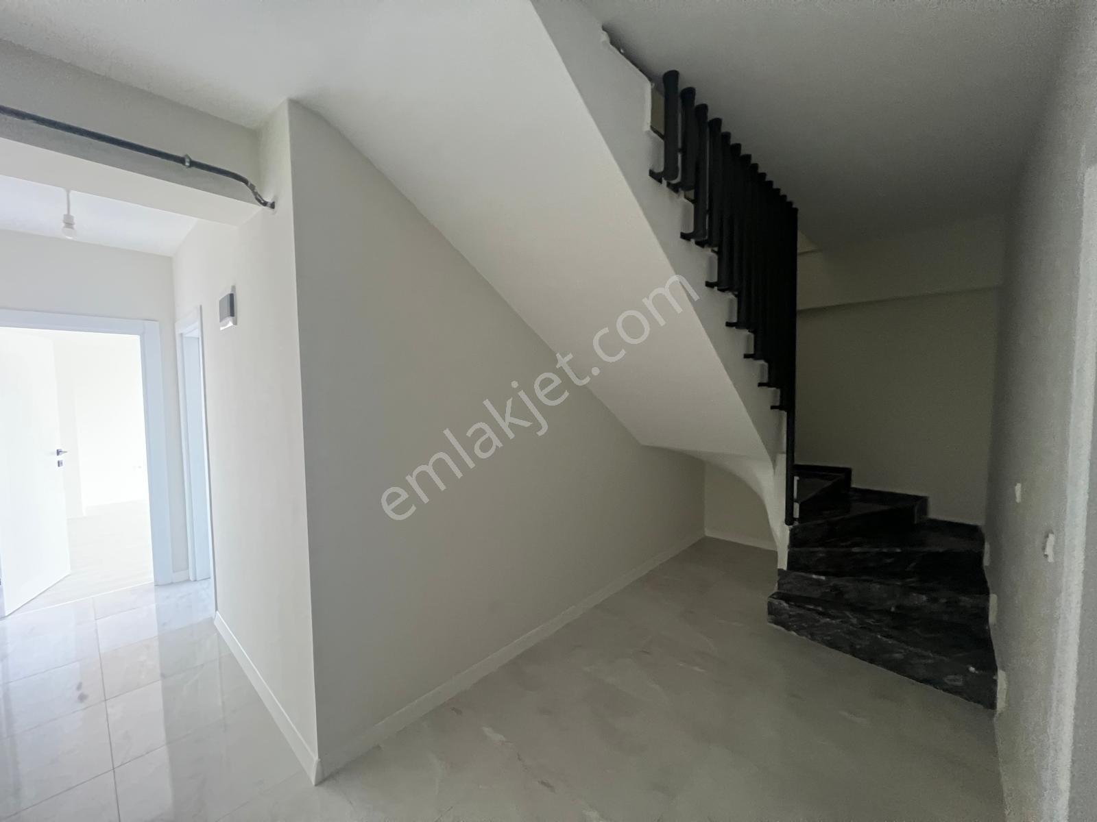 Başıskle Yuvacık Satılık 3+1 Ofıs&büro - Görsel 24