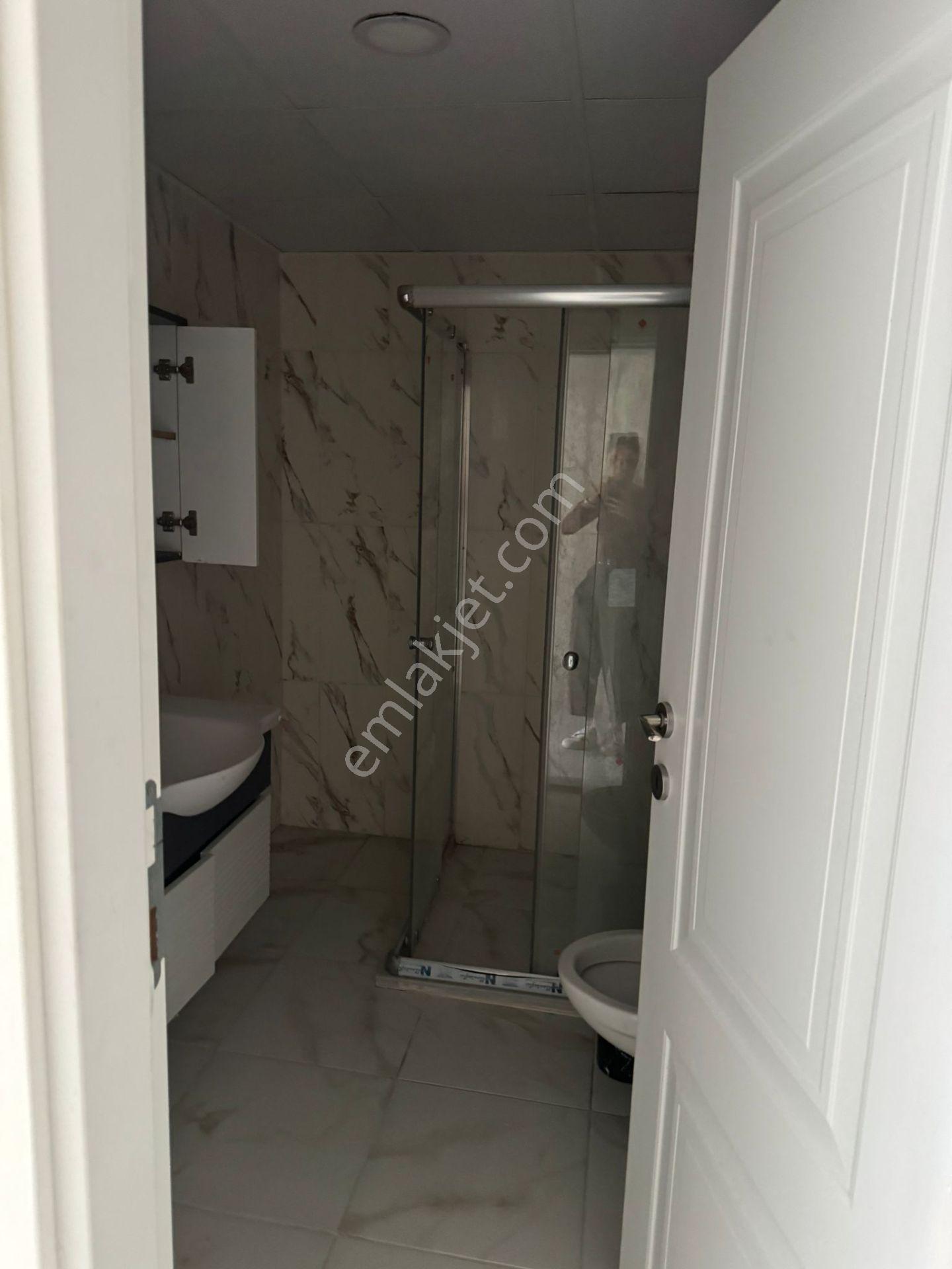 Adalet Gold Group Emlak'tan Bağlar Mahallesi'nde Merkezin Göbeğinde Kiralık 1+1 Daire - Görsel 8