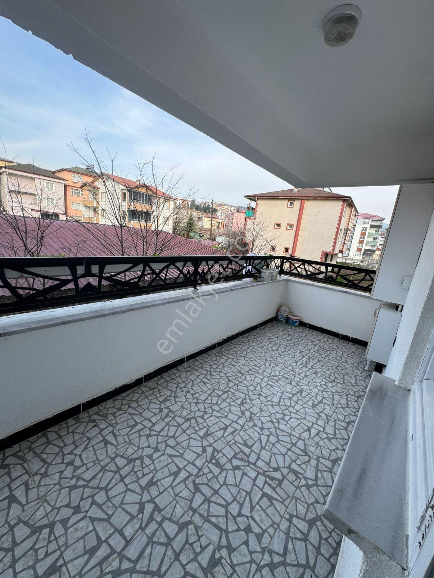 Adalet Gold Group Emlak'tan Bağlar Mahallesi'nde Merkezin Göbeğinde Kiralık 1+1 Daire - Görsel 5