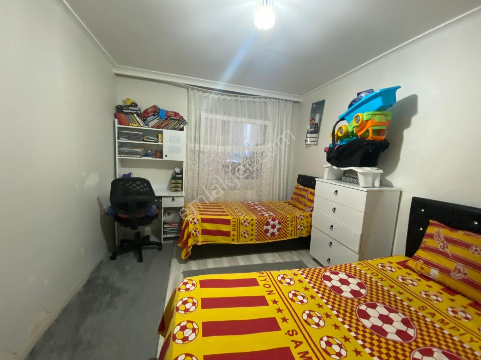 Avrupa Emlak Tan Esenler Fatih Mah 85m² 2+1 Bahçe Kat,10 Yıllık,iskanlı,krediye Uygun,satılık Daire - Görsel 13