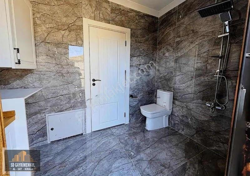Ayvalık Küçükköyde 5+1 Villa - Görsel 31
