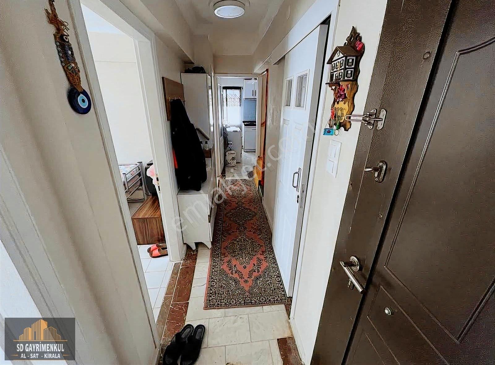 Ayvalık Sarımsaklıda Denize Yürüme Mesafesinde 160 M² Dubleks - Görsel 9
