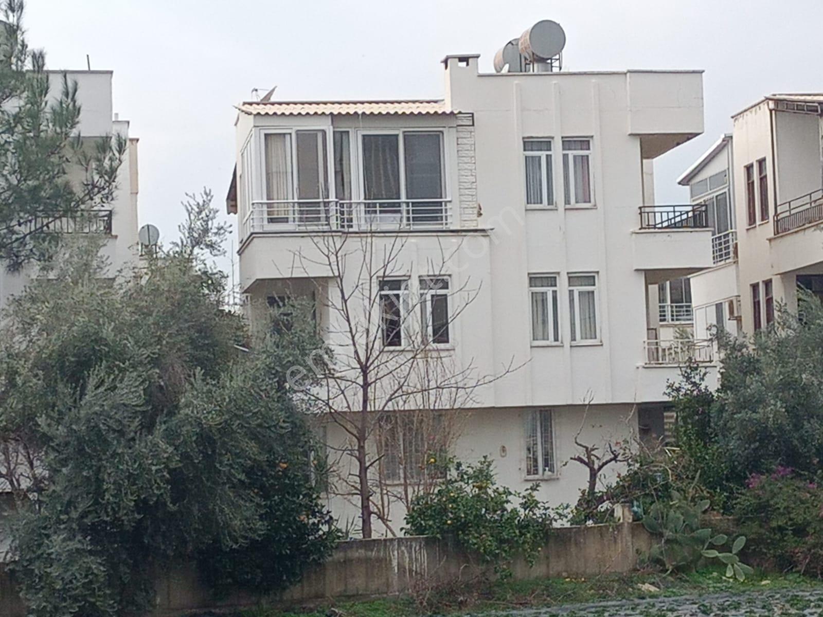Anamur Güzelyurt Mahallesi Yeşil Sitesinde Satılık 5+1 Tripleks Yazlık+kışlık Daire - Görsel 2