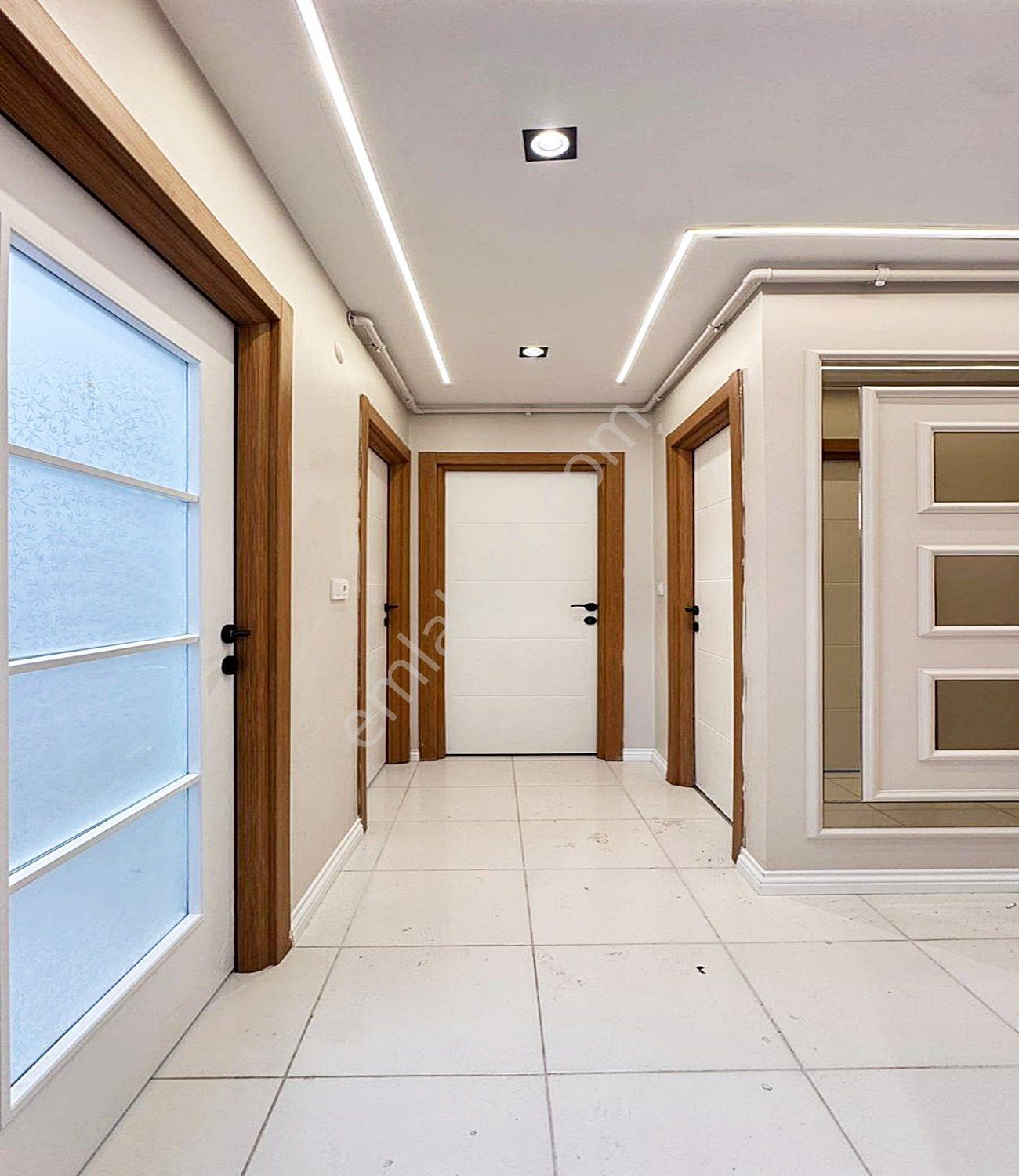 Boss Yapı'dan Güzelyurt Mh'de Metrobüse 3 Dk 2+1 Full Dekorlu Arakat Daire - Görsel 29