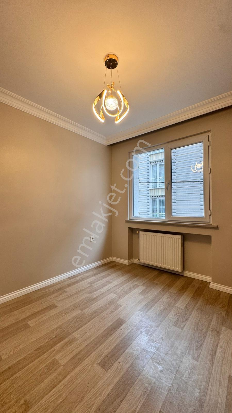 Boss Yapı'dan Güzelyurt Mh'de Metrobüse 3 Dk 2+1 Full Dekorlu Arakat Daire - Görsel 18