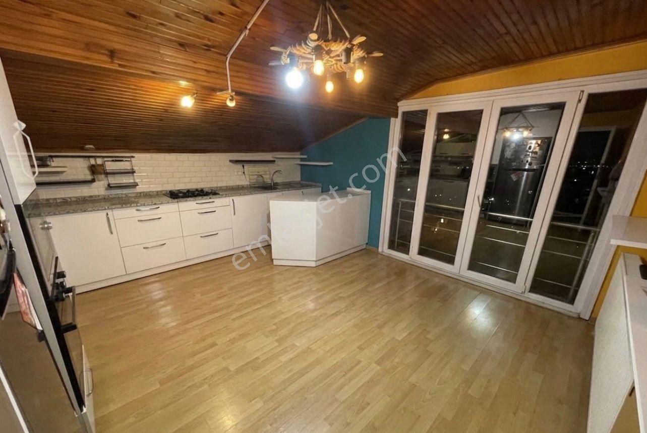 Sarıyerin En Keyifli Noktası Kocataş Mahallesi'nde Boğaz Manzaralı Kısmi Eşyalı Kiralık Daire. - Görsel 4