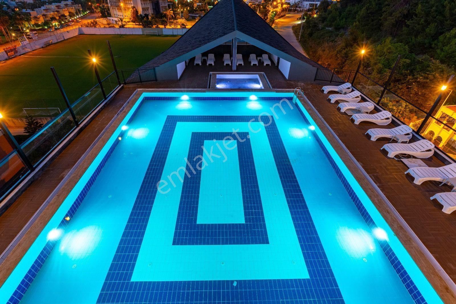 Alanya Konaklıda Satılık 1+1 Site İçi Sıfır Eşyalı Lüks Daire - Görsel 24