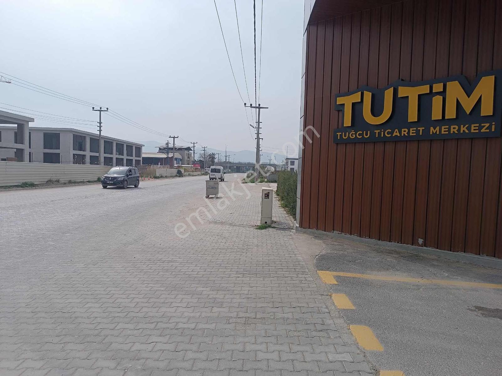 Remax Pin'den Tutim'de Satılık 100 M2 Batarkatlı İşyeri - Görsel 11