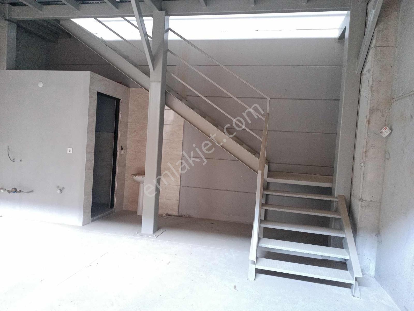 Remax Pin'den Tutim'de Satılık 100 M2 Batarkatlı İşyeri - Görsel 5