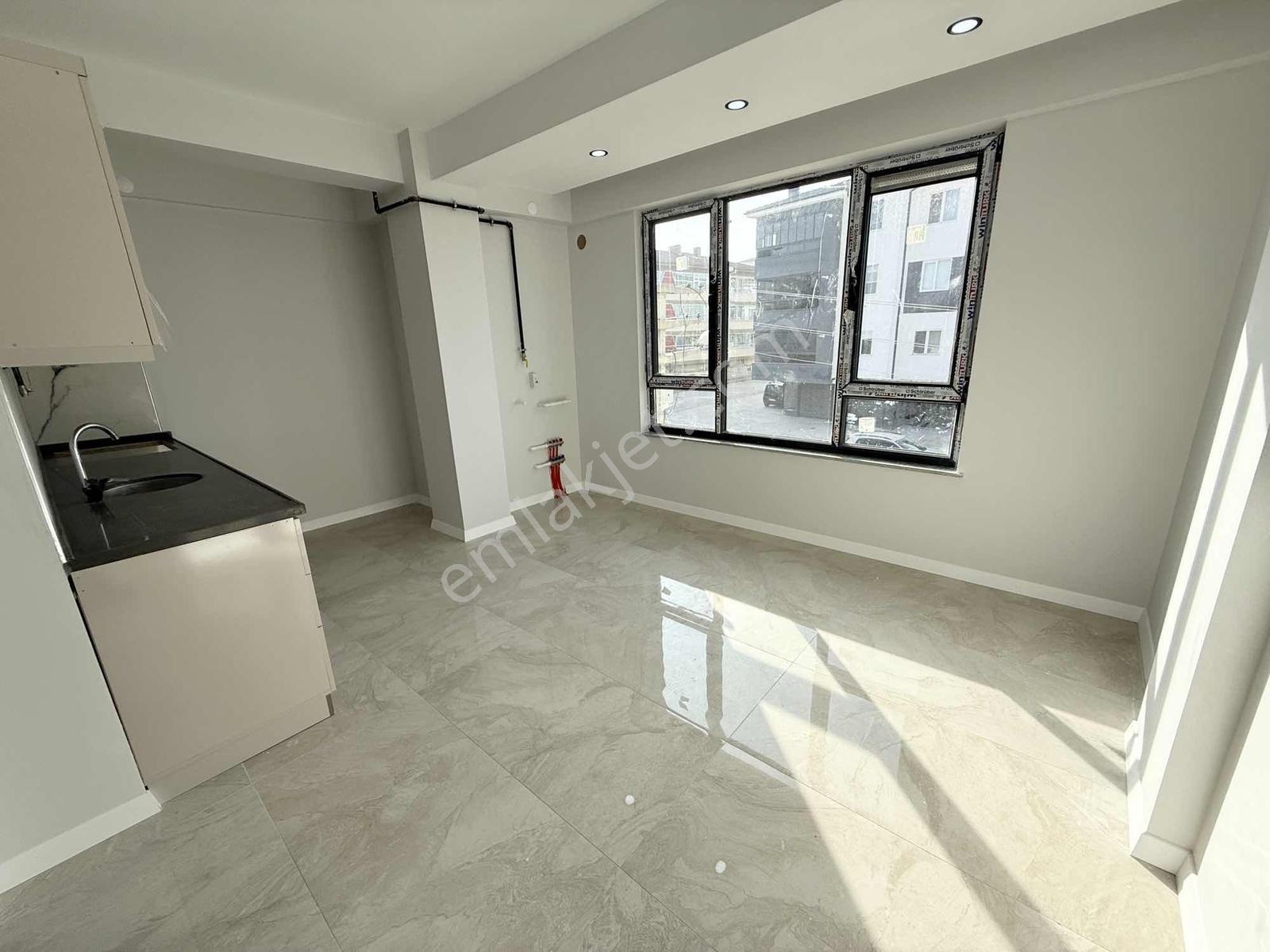 Özbey'den Şirintepe Mh Köşe Bina Ara Kat Sıfır 1+1 Daire - Görsel 2