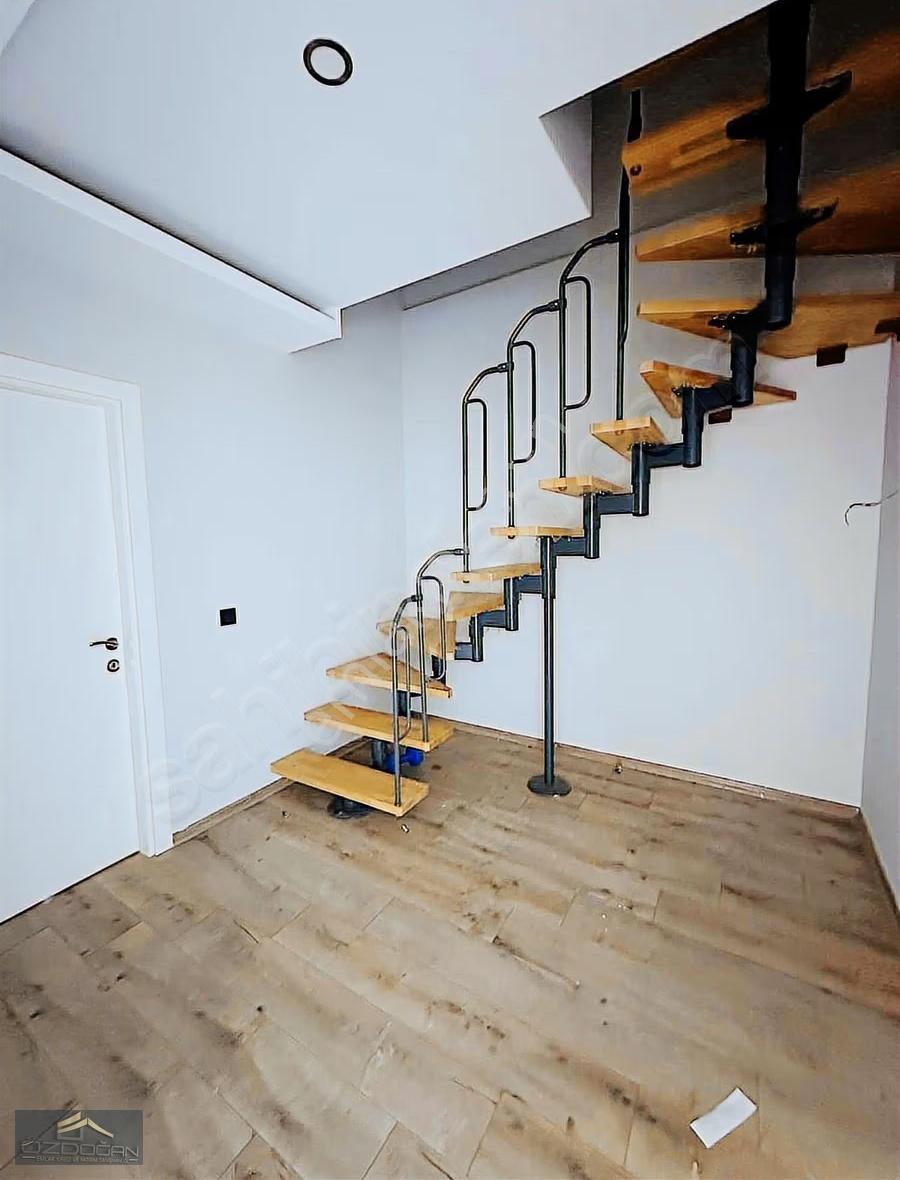 Çankaya Mahallesin 3+1 160m2 Cadde Üstü Manzaralı Dublex - Görsel 19