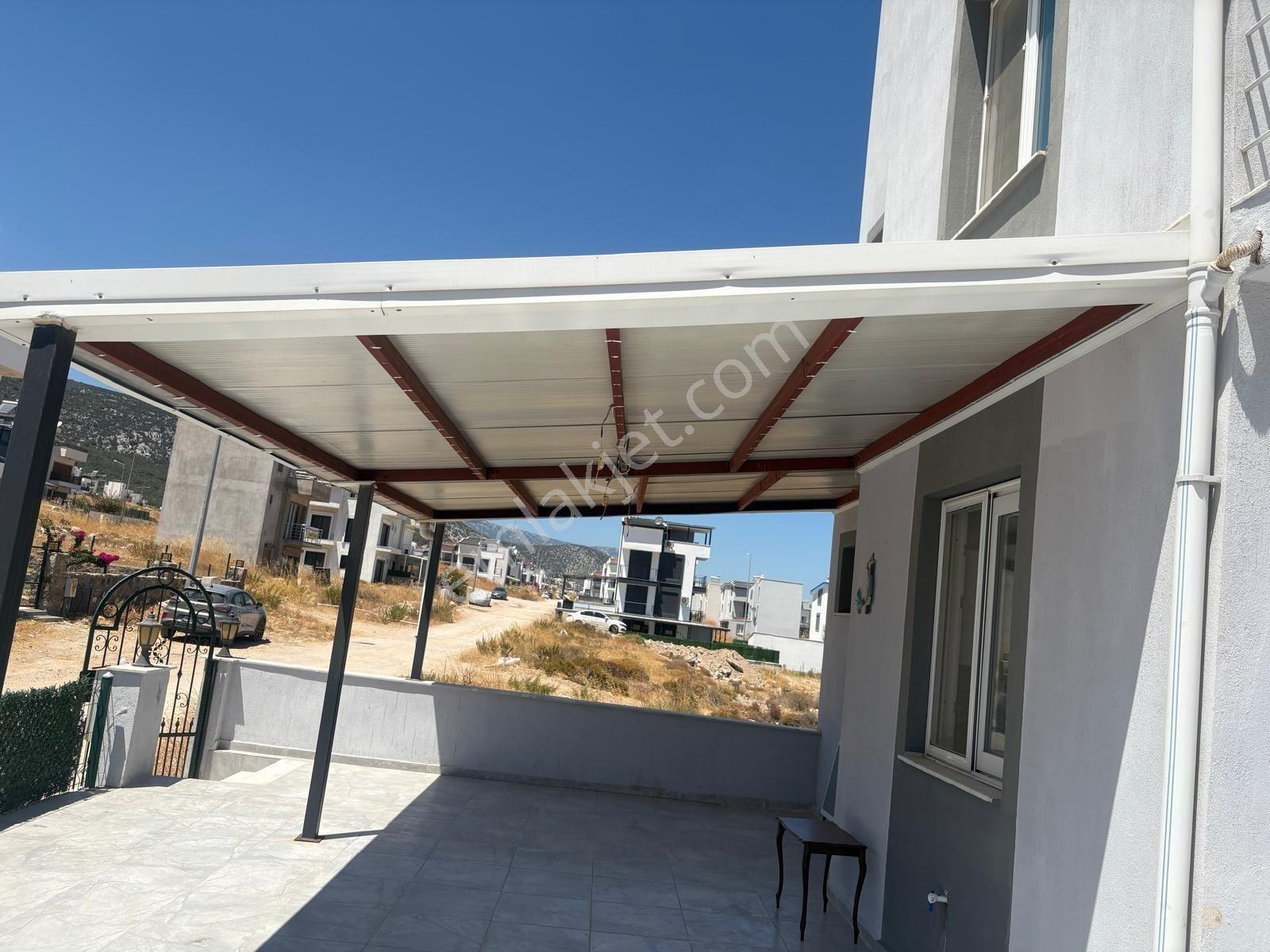 Mordoğan Emlaktan Kamukentte 4+1 Eşyalı Kiralık Yazlık - Görsel 6