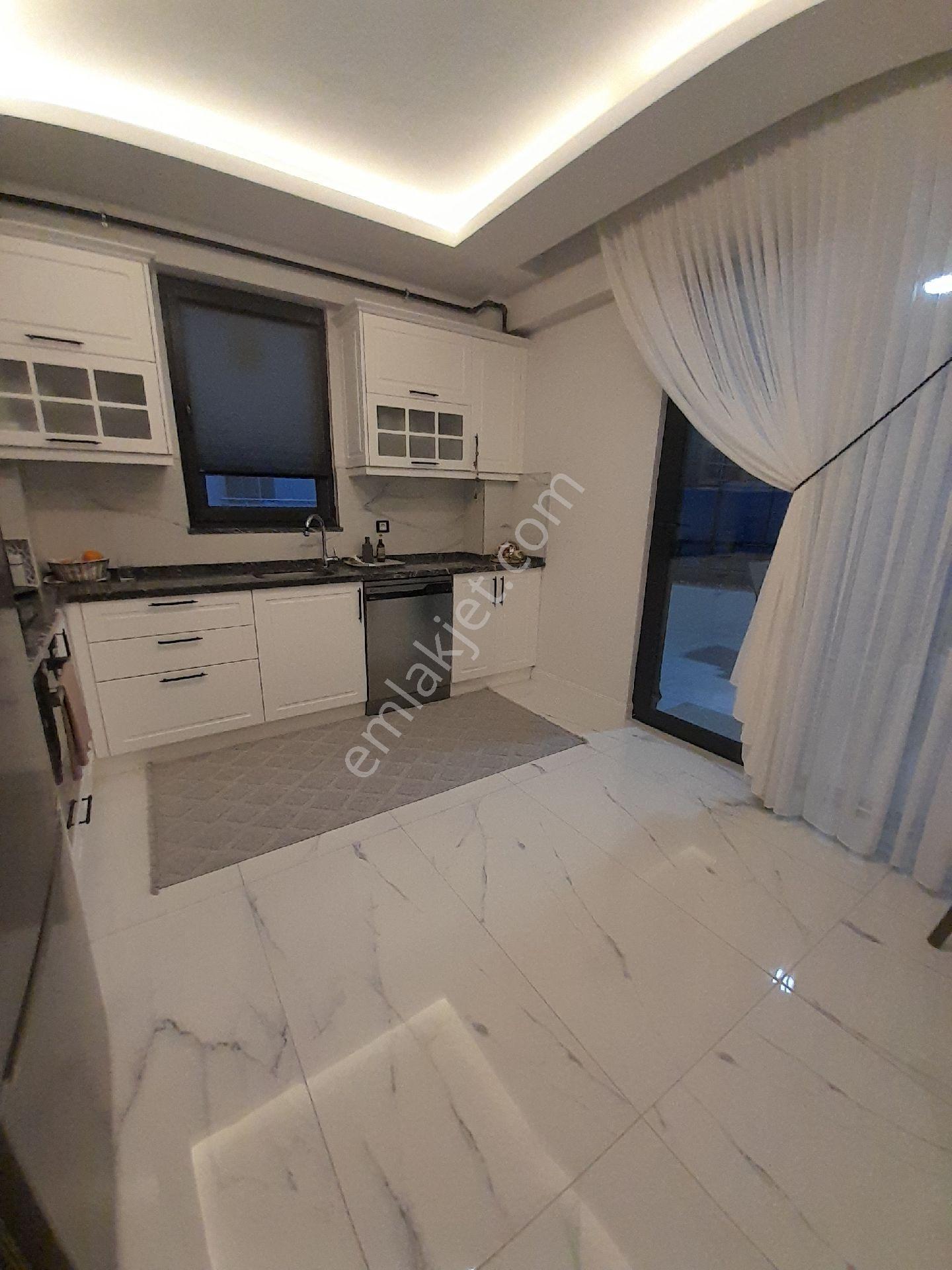Özden Çayıroğlu'ndan Atatepe'de 3+1 - Görsel 20