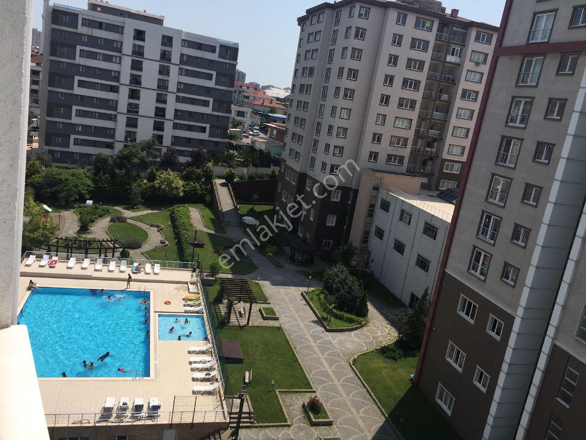 Sahibinden Beylikdüzün'de Fırsat Köşe Daire - Görsel 12