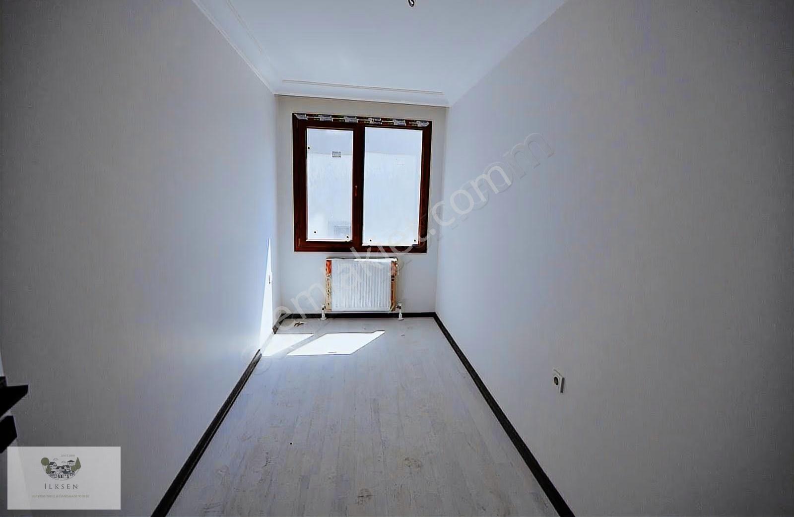 Basınsitesinde 2ci Kat 100m2 3+1 Her Cepe Açık Aydınlık