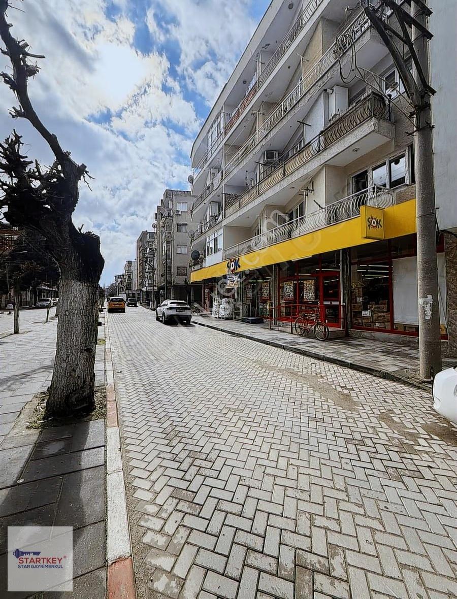 Turgutlu Atatürk Bulvarı'nda Kurumsal Kiracılı Dükkan - Görsel 4