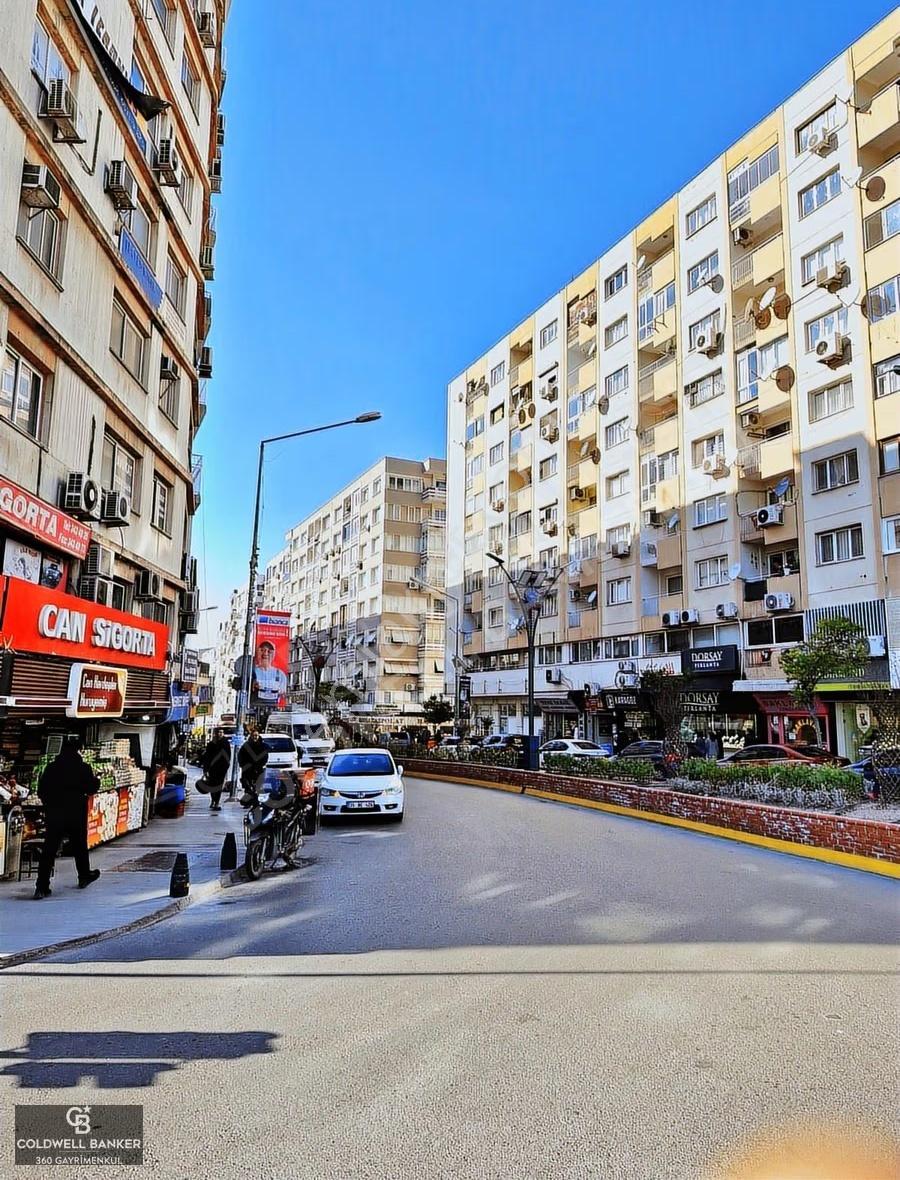 Bornova Merkez Fırsat Satılık 3+1 Ofis/konut -prestijli Lokasyon
