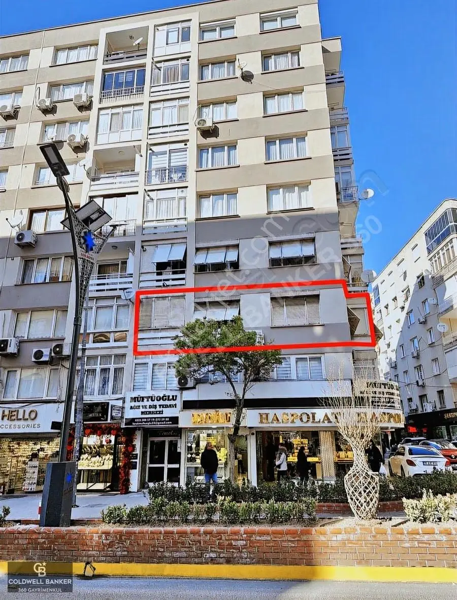 Bornova Merkez Fırsat Satılık 3+1 Ofis/konut -prestijli Lokasyon - Görsel 2