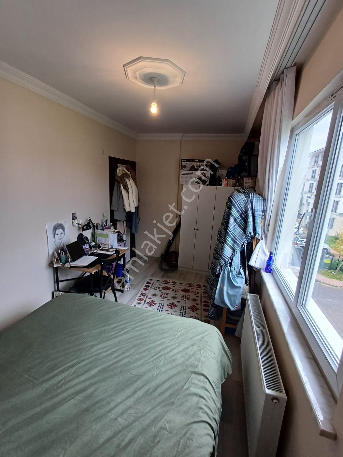 Atatürk Mahallesinde 1+1 Kiralık Daire - Görsel 14