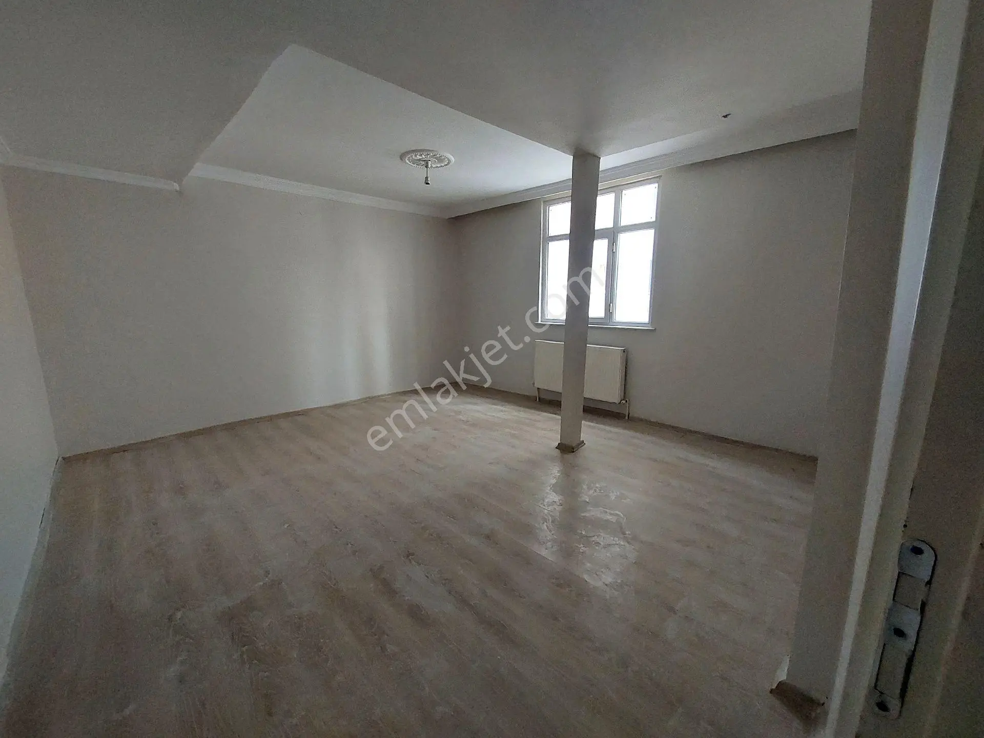 Gaziosmanpaşa Küçükköy Merkez De Kiralık Çatı Kat 2+1 110 - Görsel 3