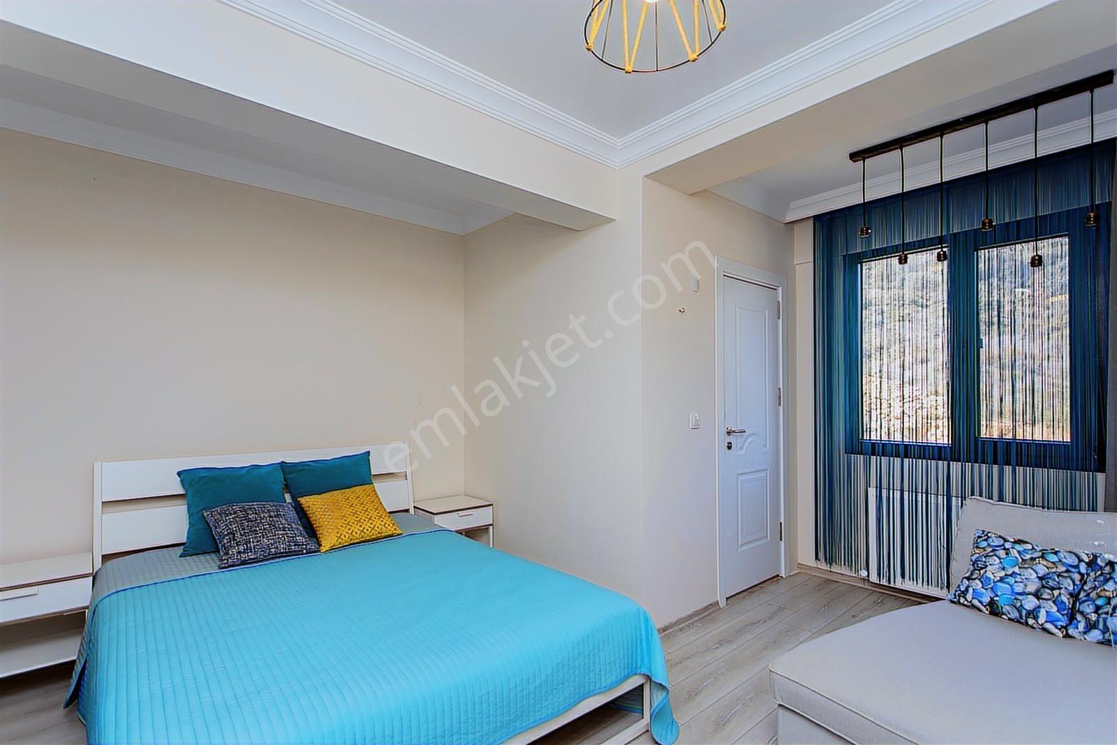 Yenifoça Fevzi Çakmak Mah. Satılık 3+1 Müstakil Bahçeli Villa - Görsel 17